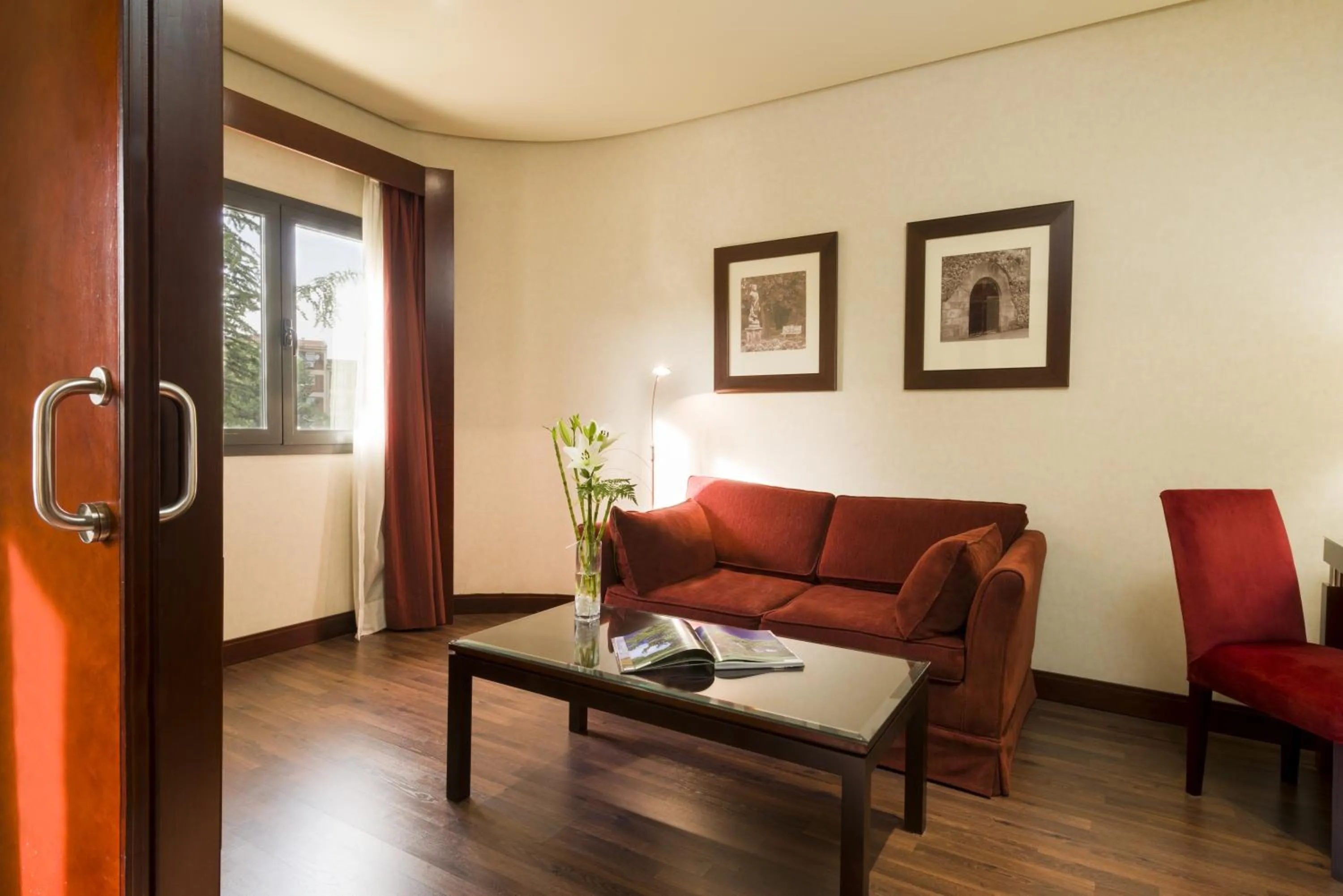 Living room in Hotel Badajoz Center