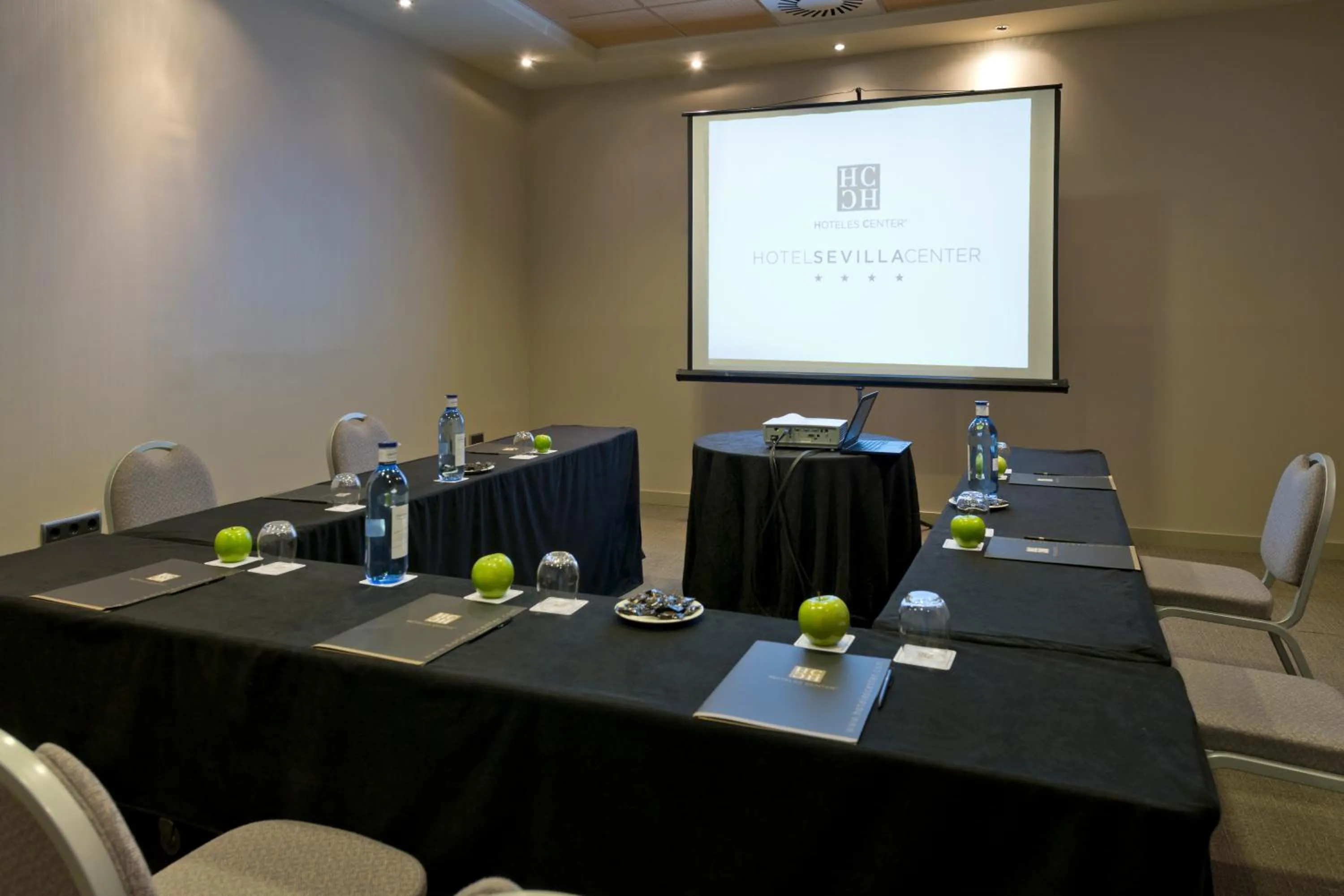 Meeting/conference room in Hotel Sevilla Center