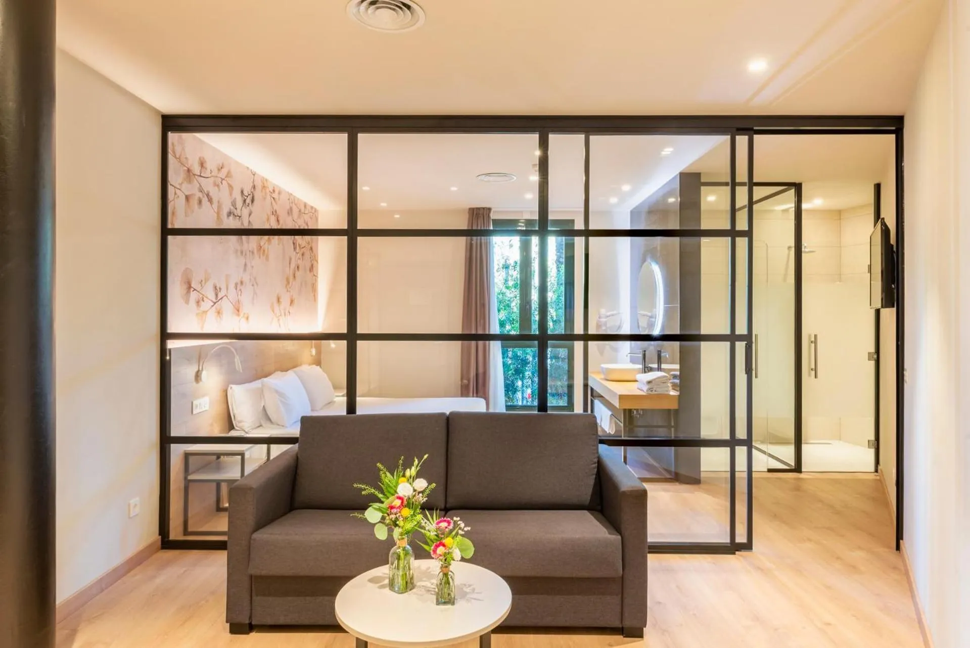 Photo of the whole room in Port Jardín Milenio