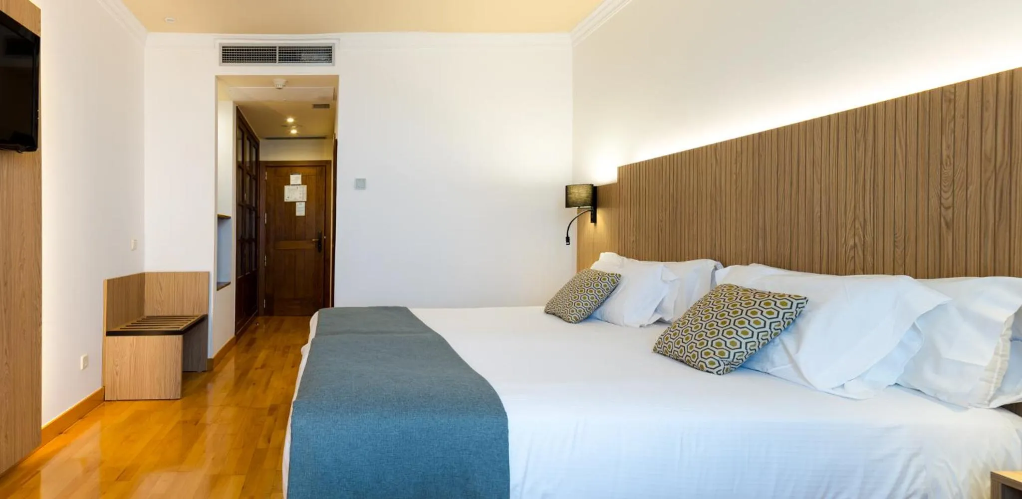 Bed in Hotel Silken Villa de Laguardia