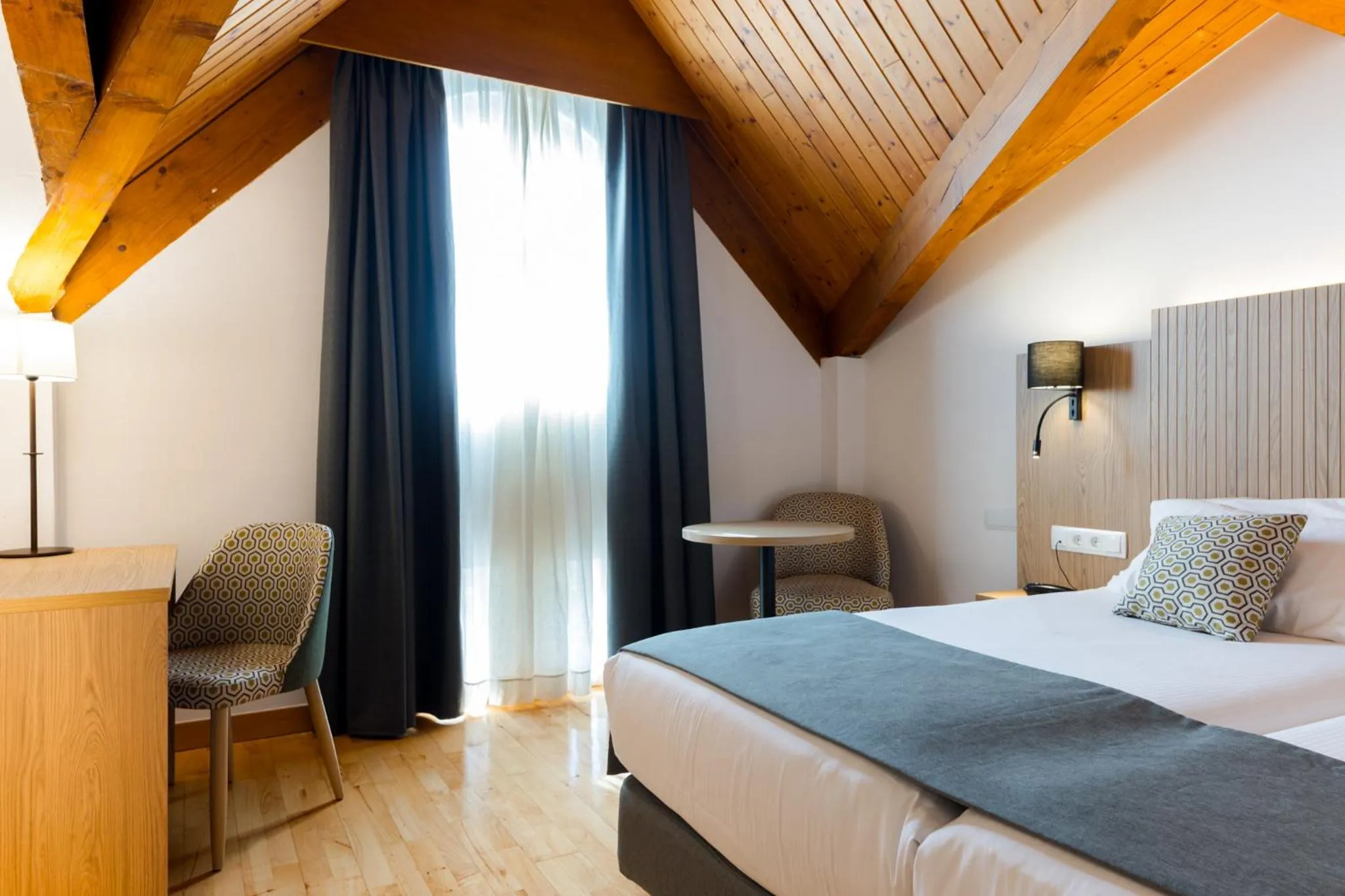 Bed in Hotel Silken Villa de Laguardia