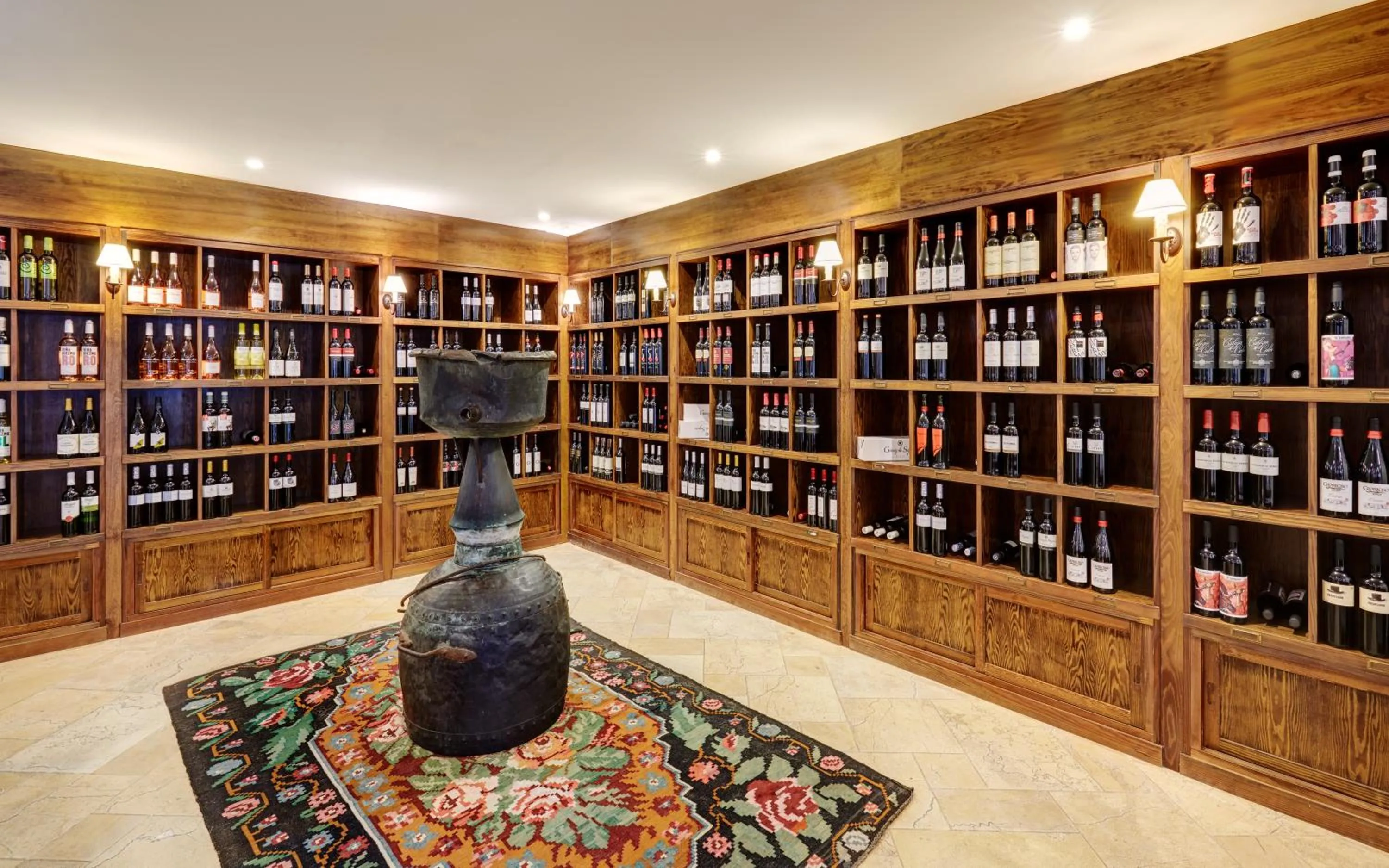 On-site shops in Hotel Silken Villa de Laguardia