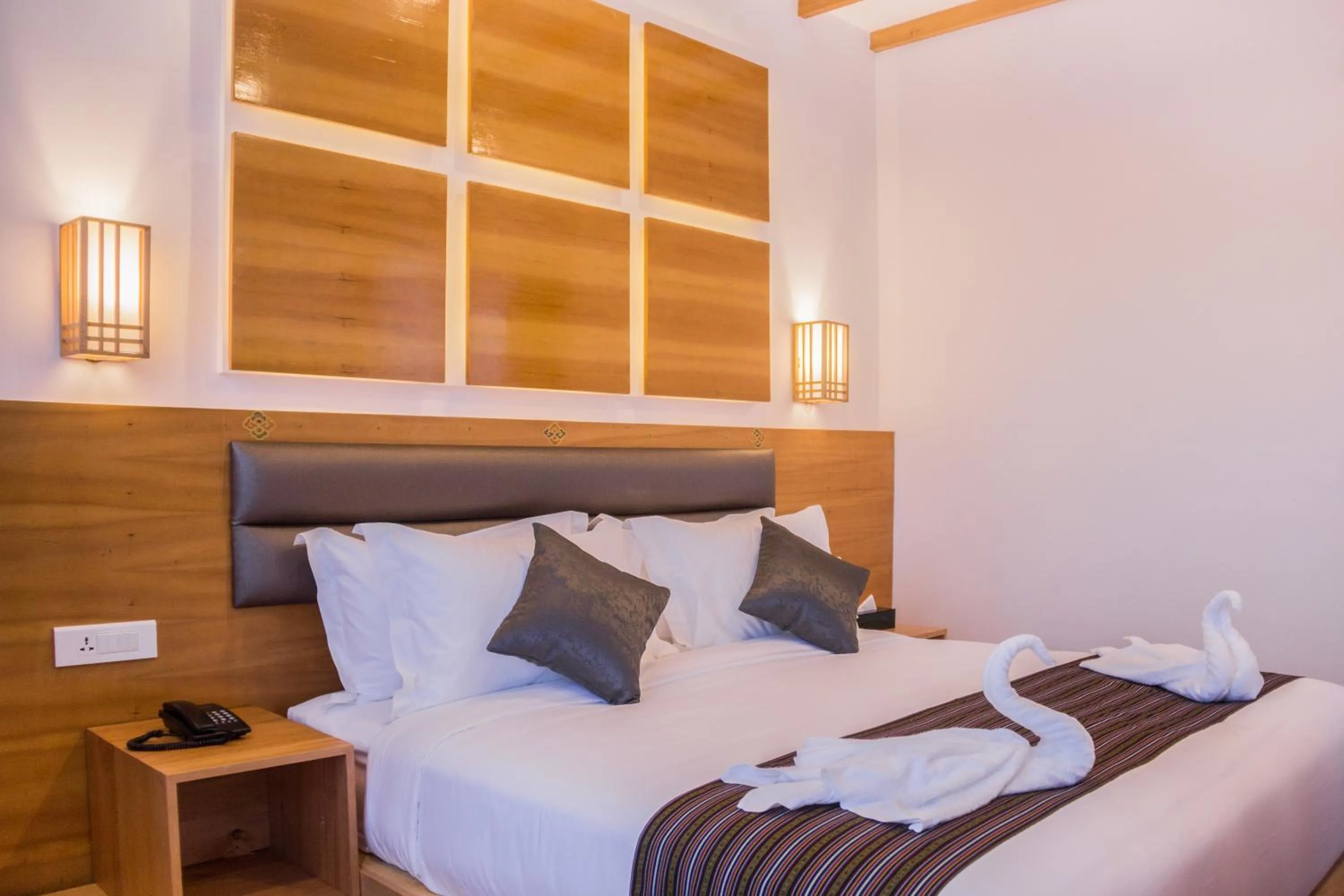 Photo of the whole room, Bed in Pelyang Boutique