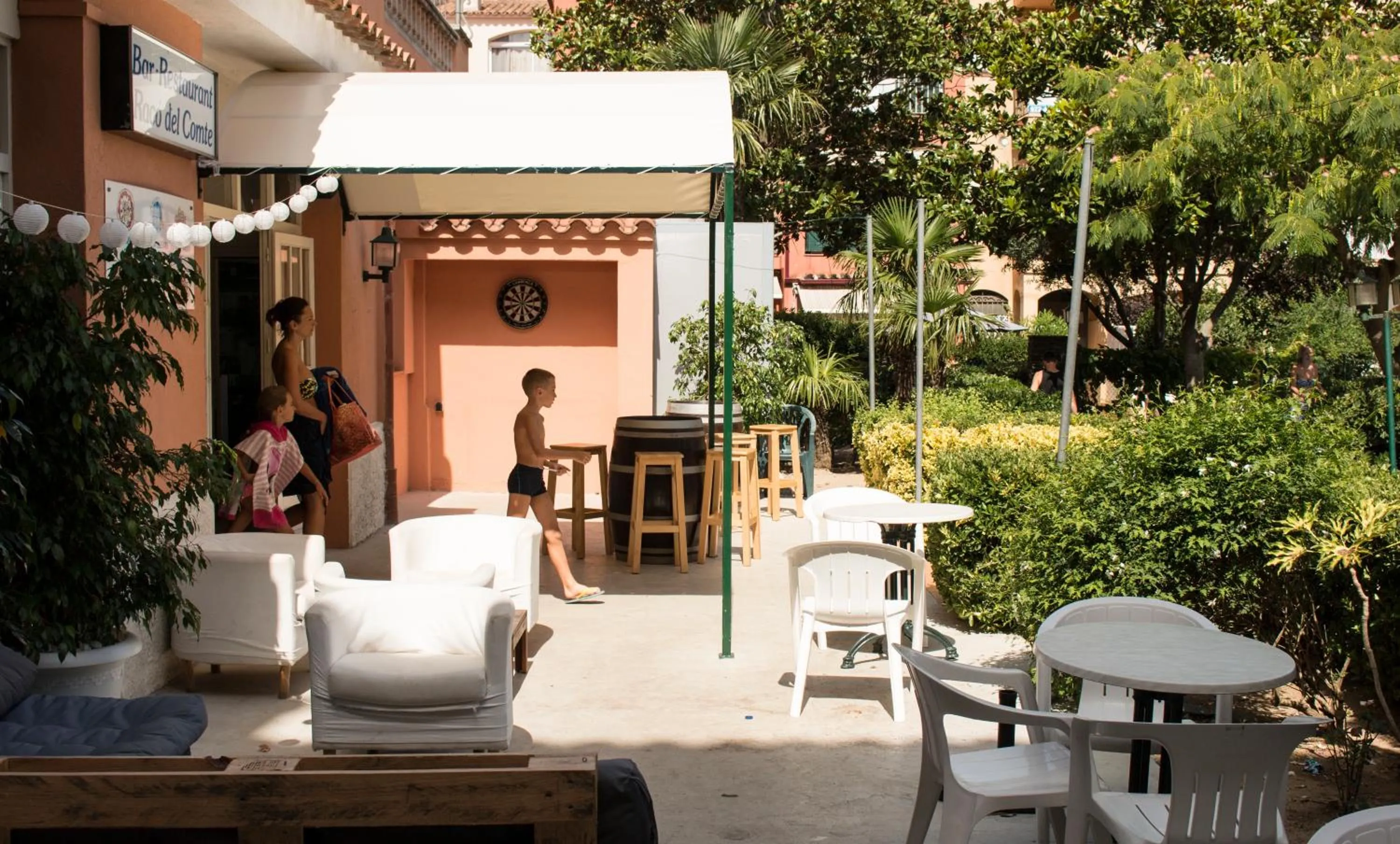 Restaurant/places to eat in Aptos. Comte D´Empuries
