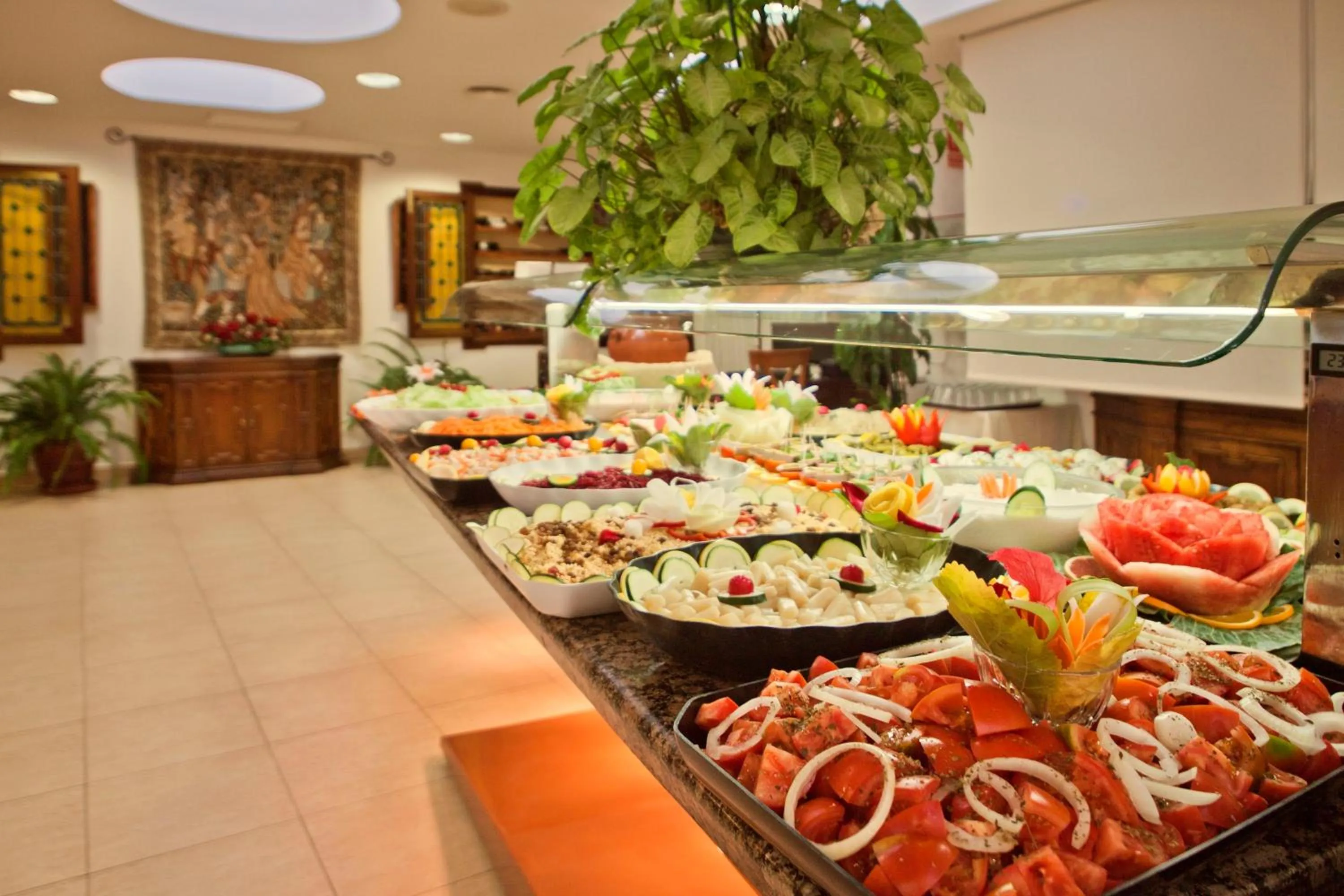 Restaurant/places to eat in TRH Mijas