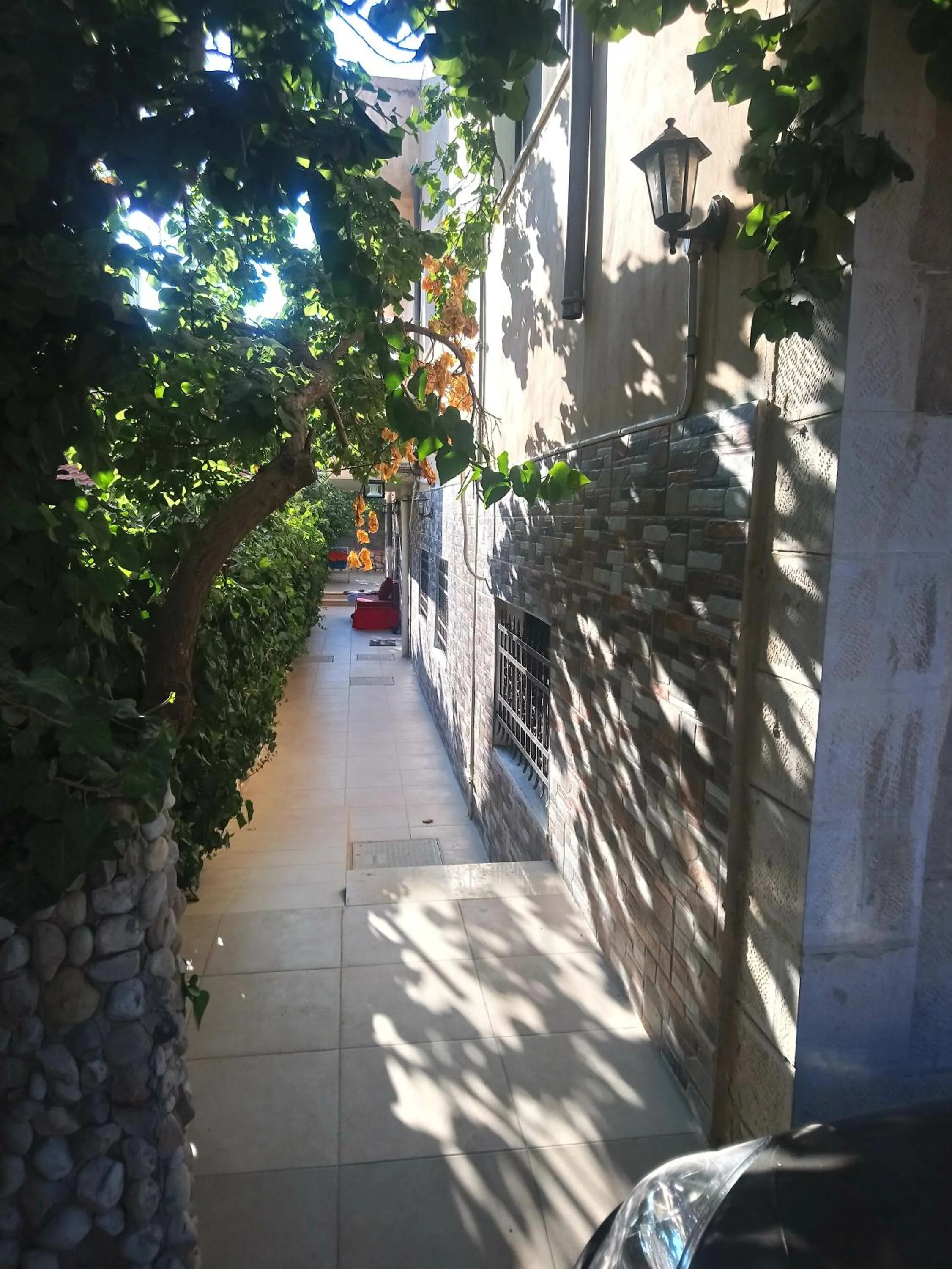 Facade/entrance in Tell Madaba
