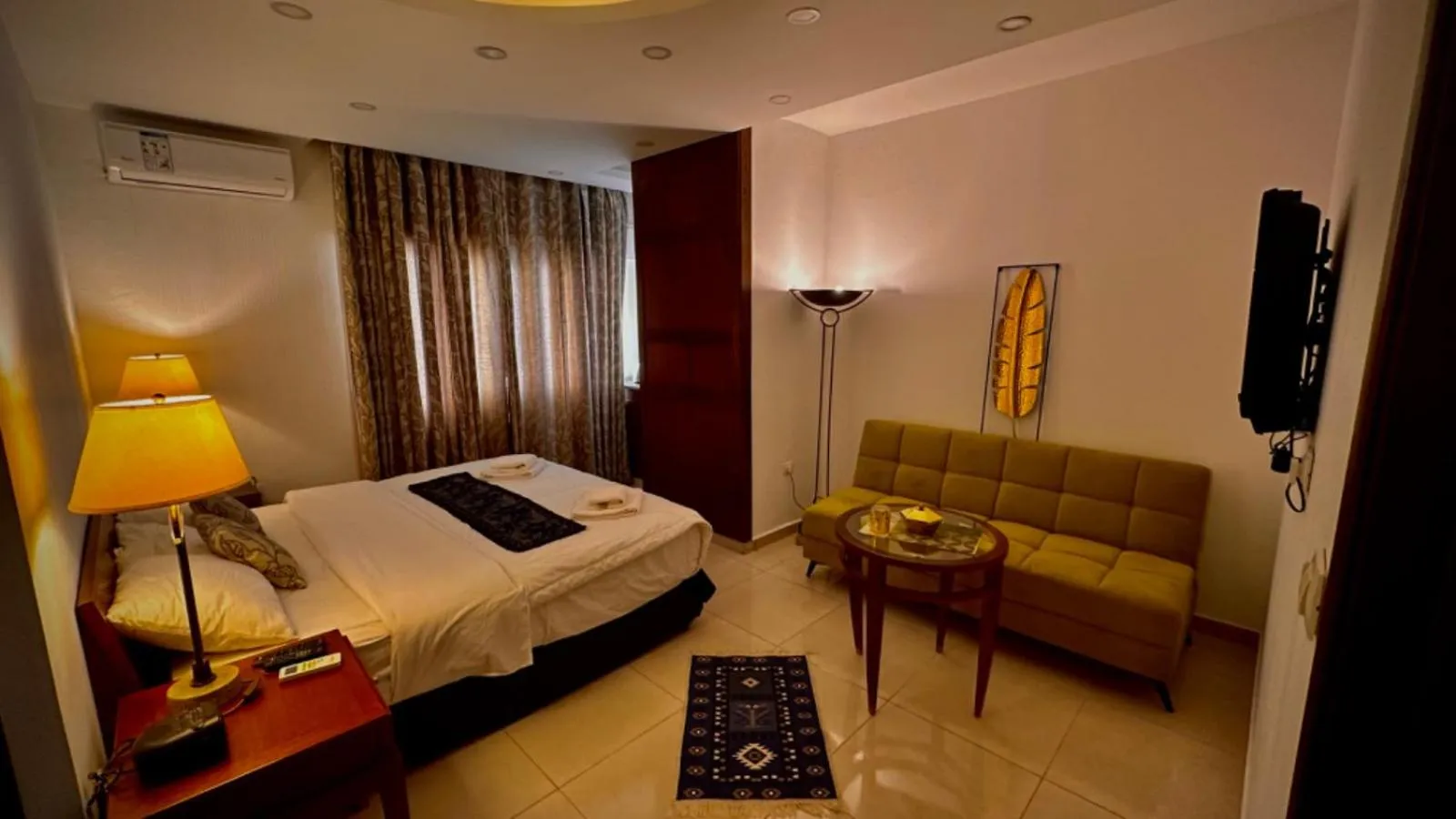 Bedroom, Bed in Tell Madaba