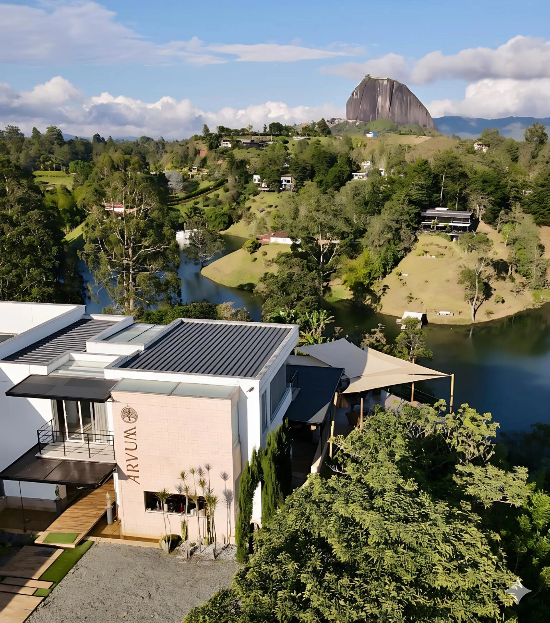 Property building in Arvum Hotel Boutique