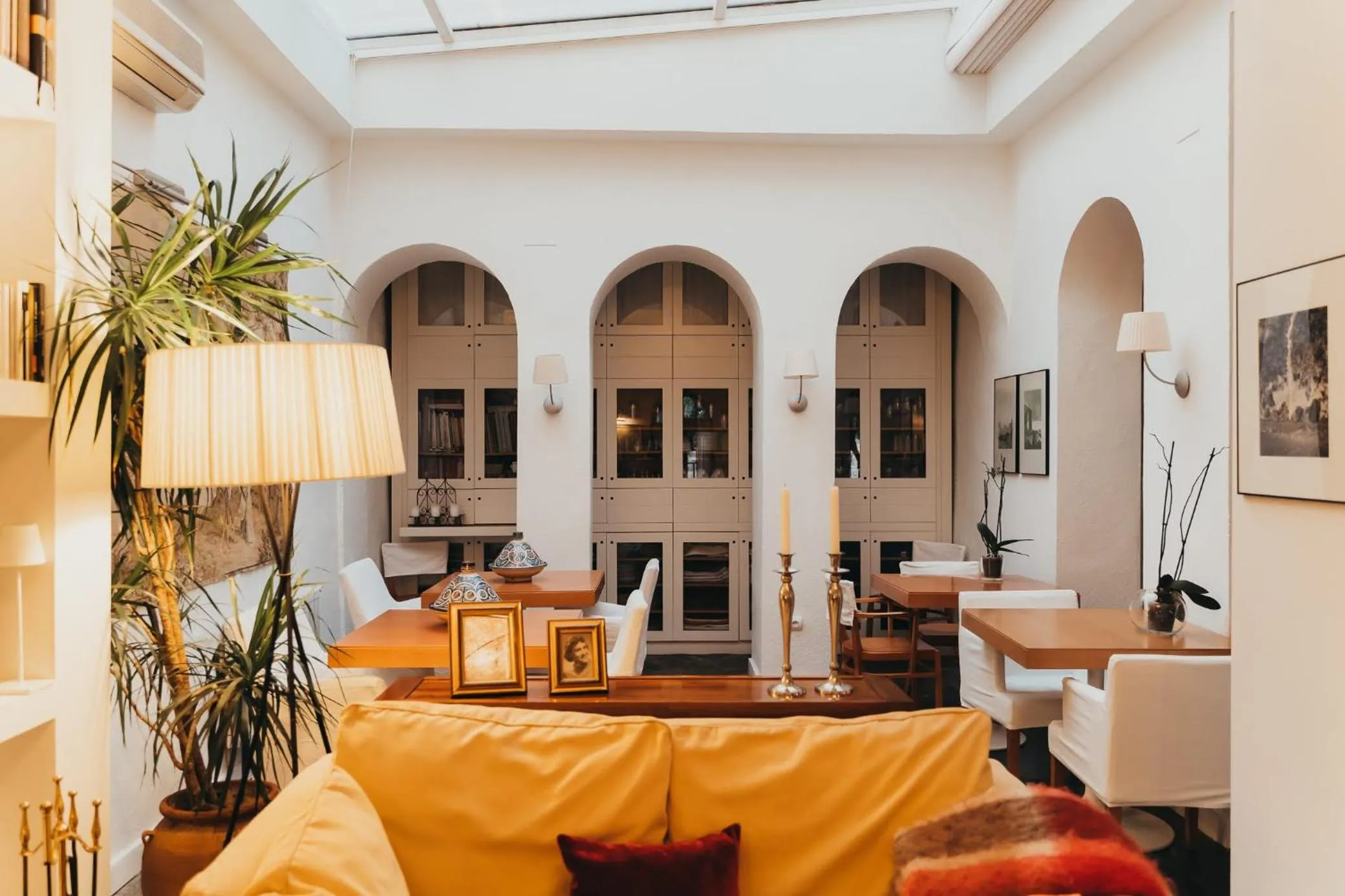 Restaurant/places to eat in La Almunia del Valle