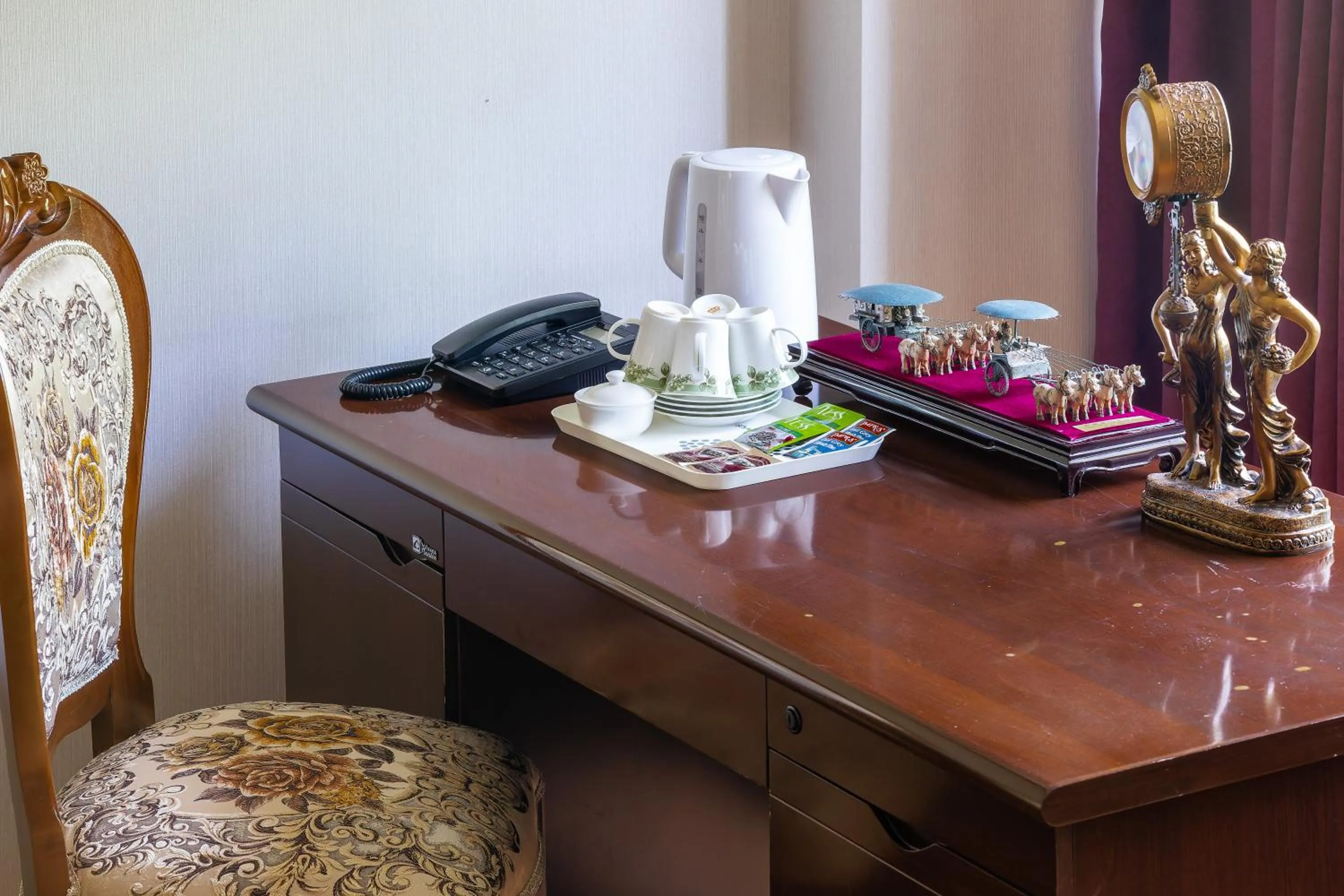 Food and drinks in CENTRAL ASİA HOTEL