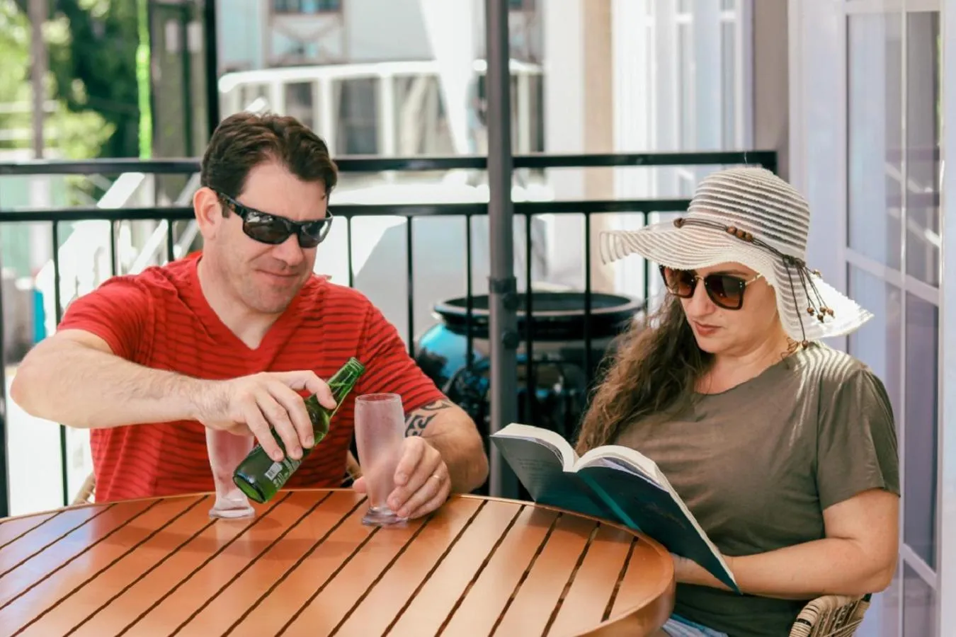 People in Estação Termas Hotel