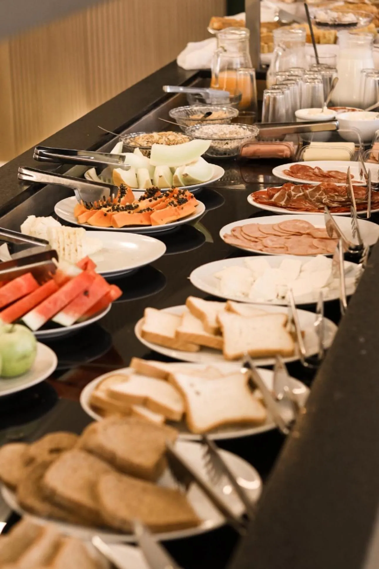 Restaurant/places to eat in Estação Termas Hotel