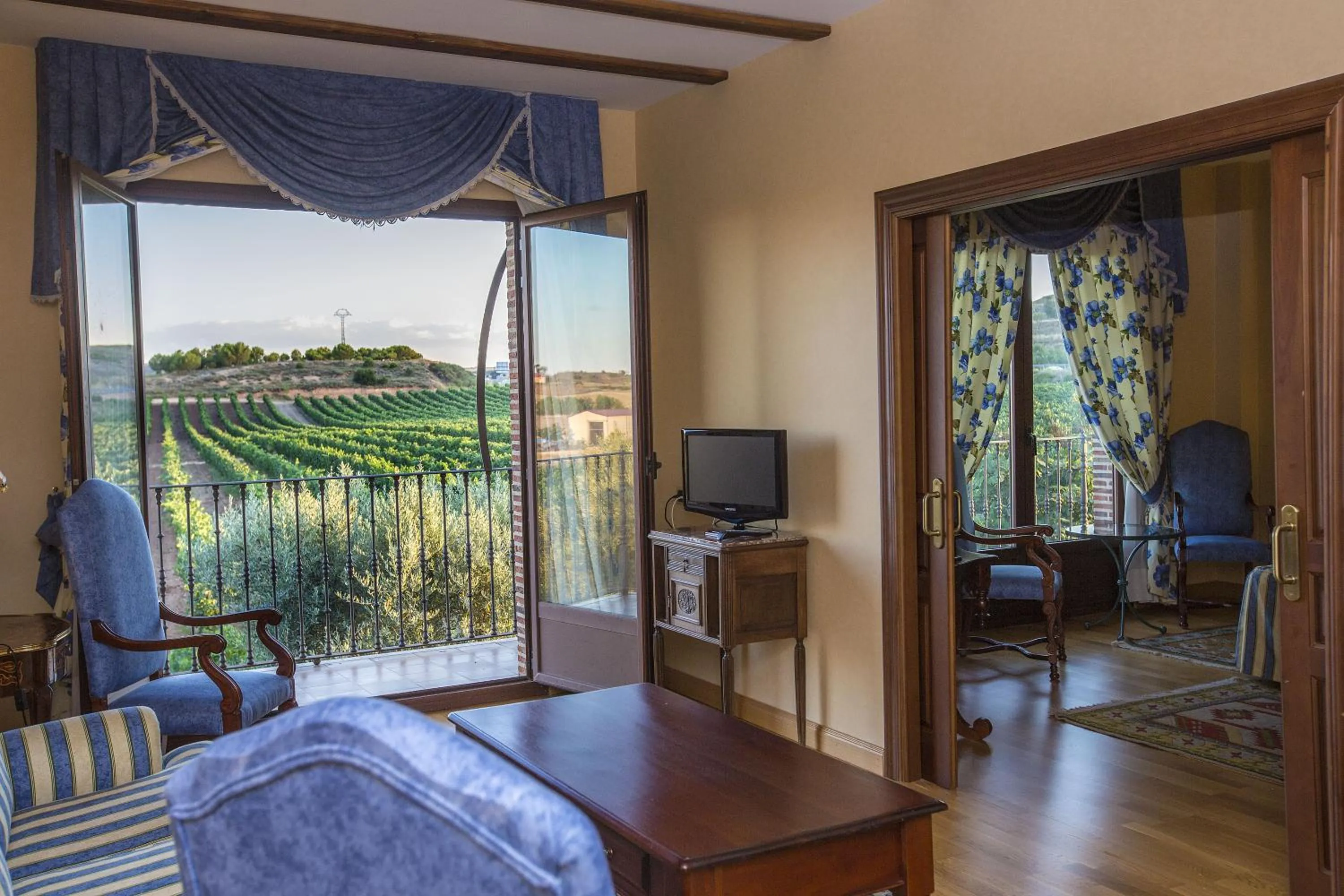 Living room in Hotel Spa Tudanca Aranda