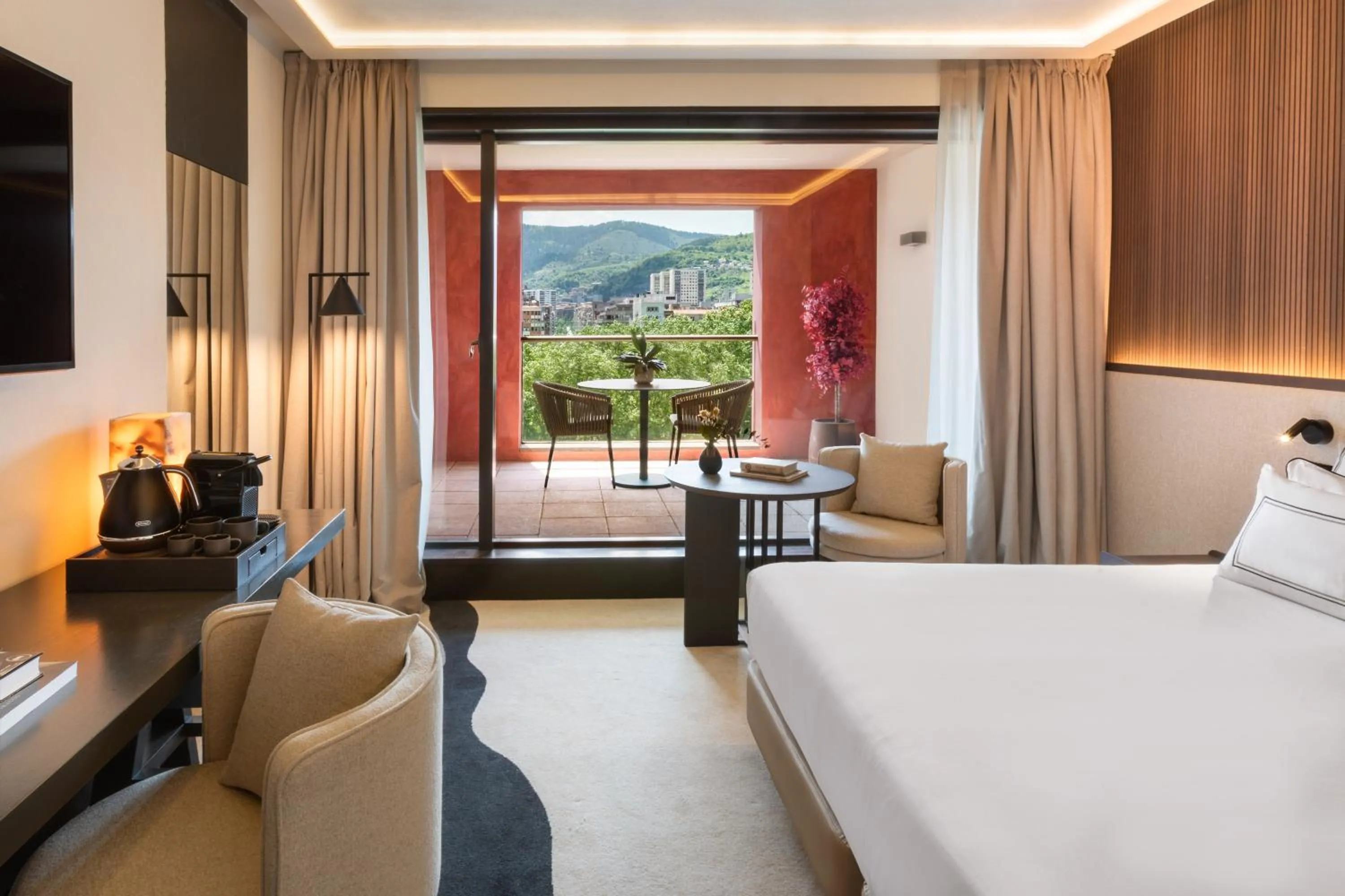 Bed in Hotel Meliá Bilbao