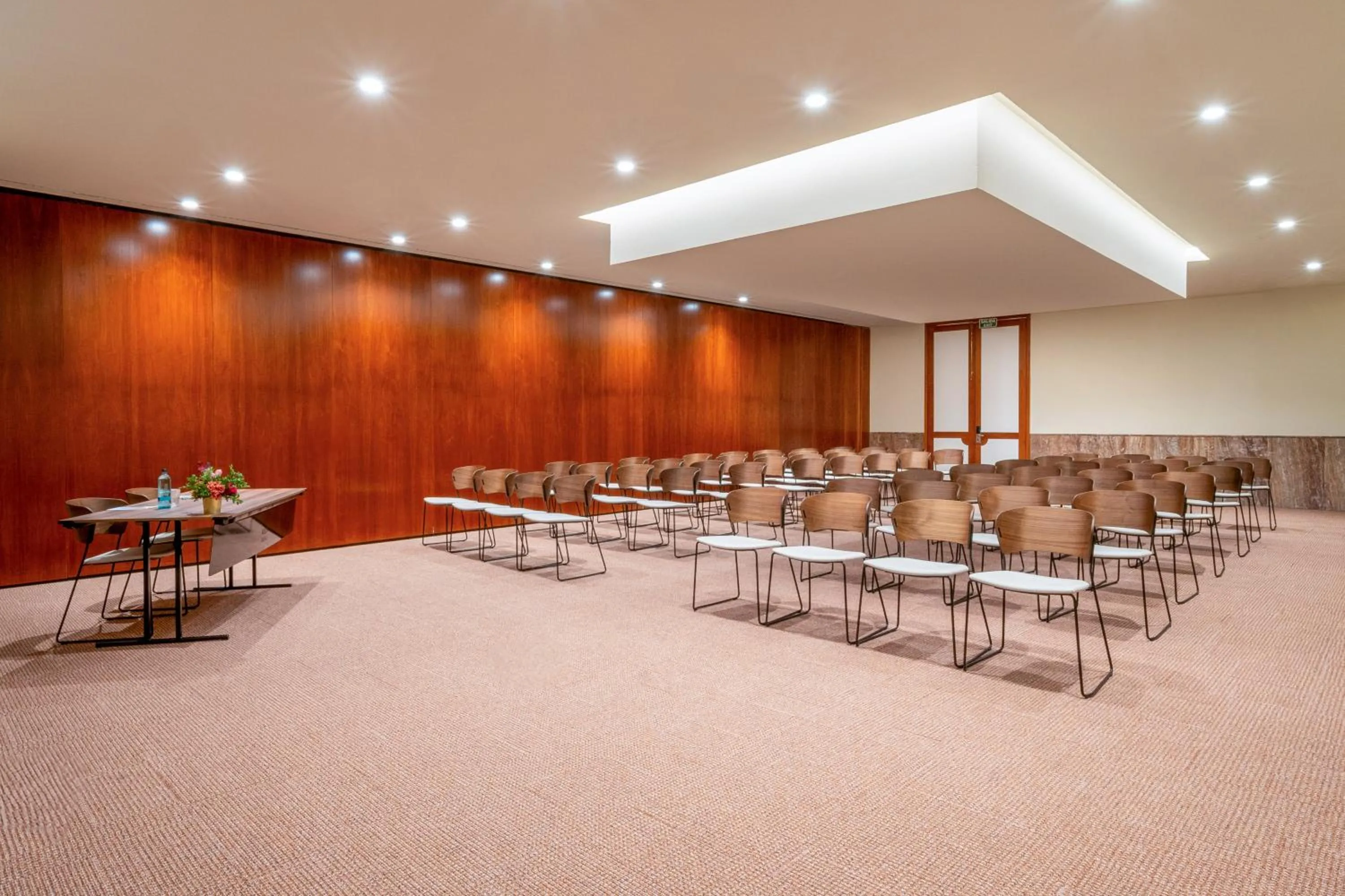 Meeting/conference room in Hotel Meliá Bilbao