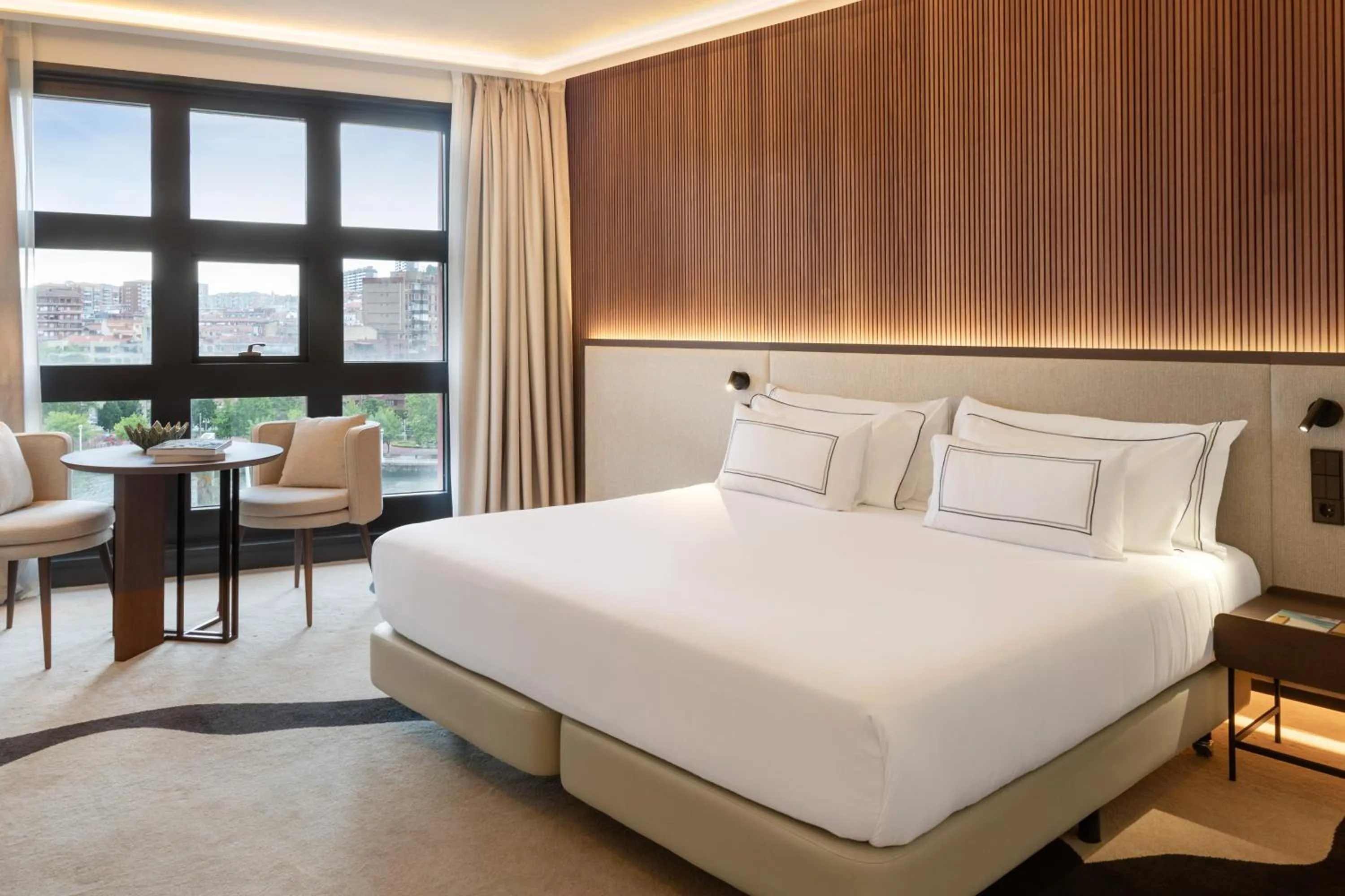 Bed in Hotel Meliá Bilbao