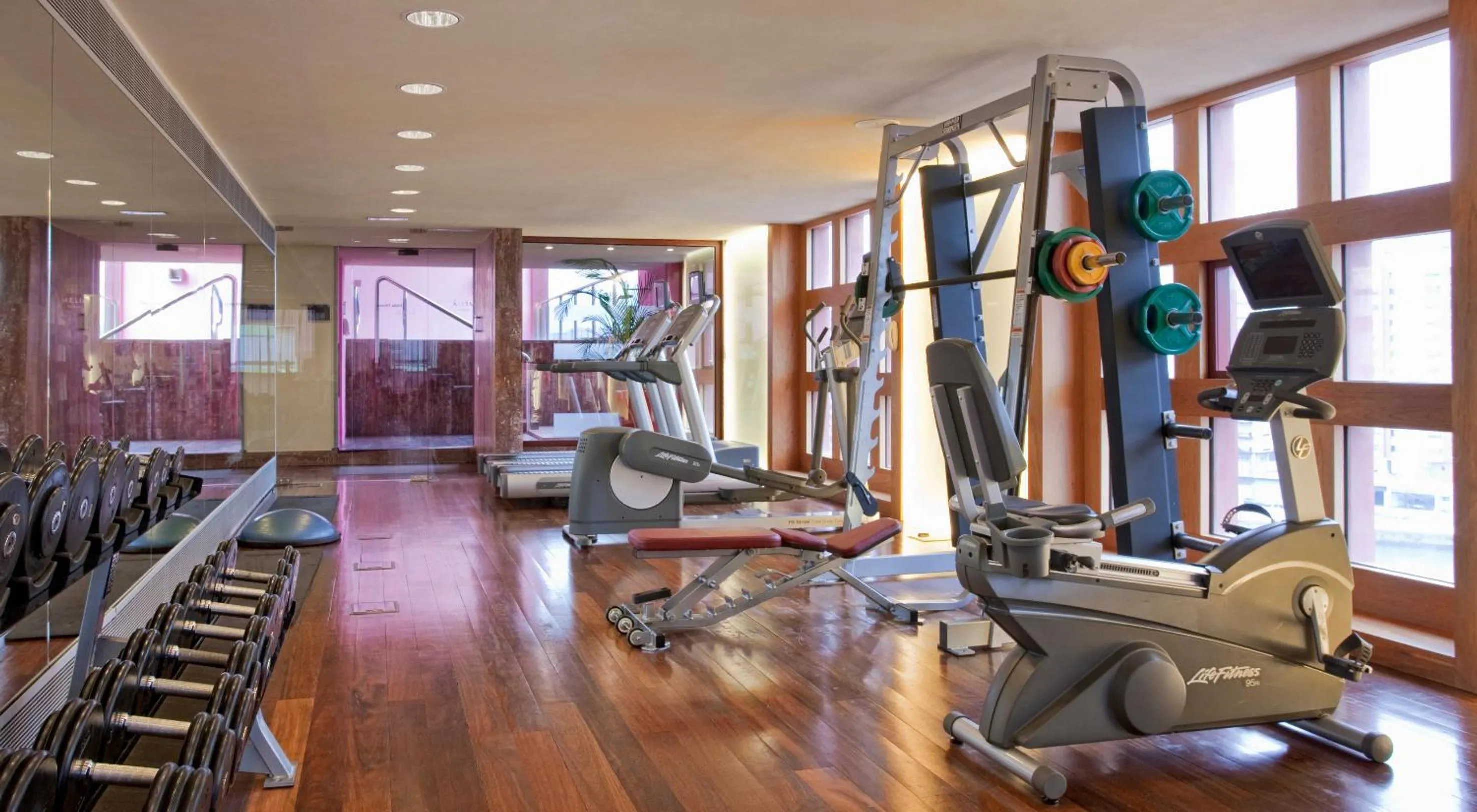 Fitness centre/facilities in Hotel Meliá Bilbao