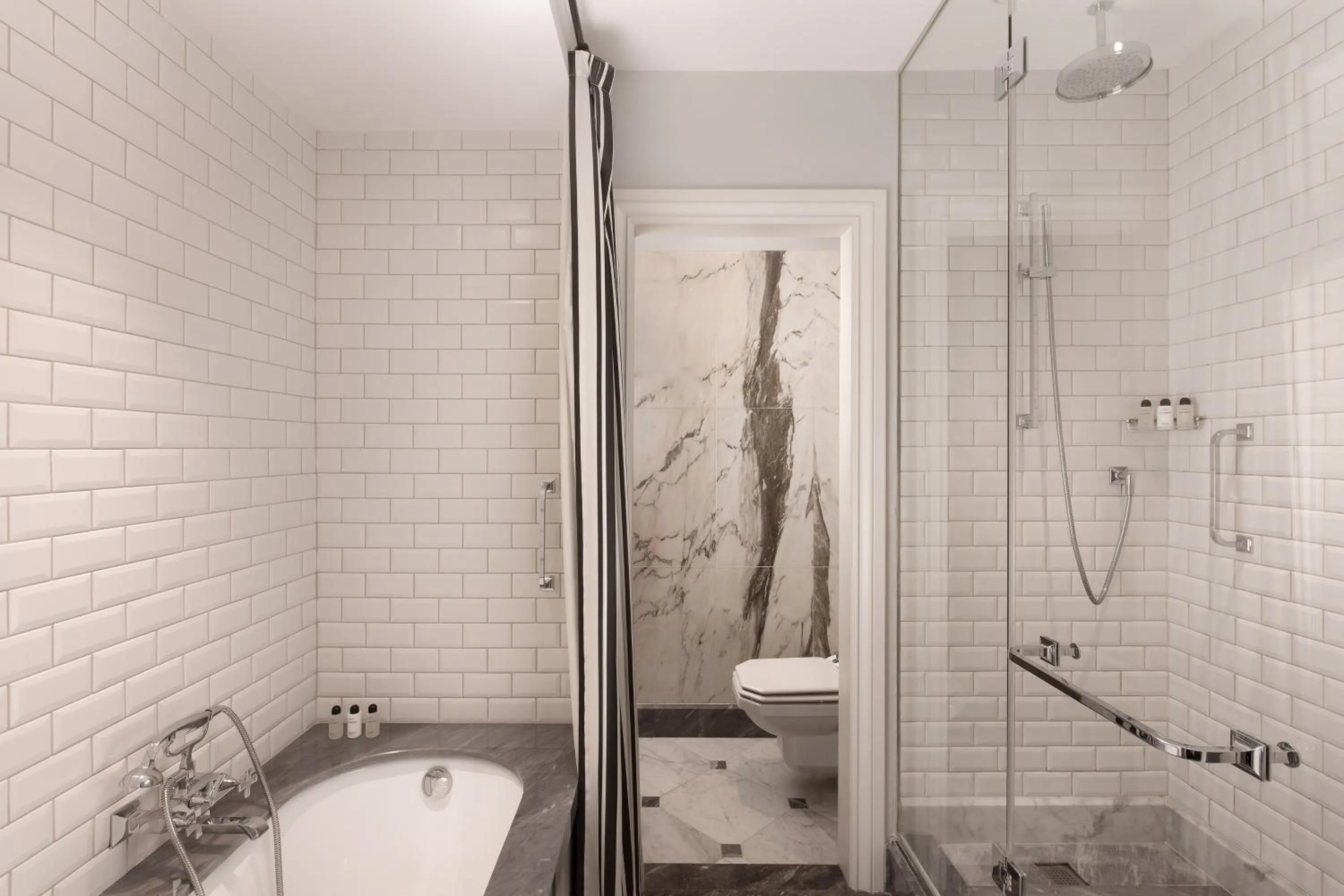 Bathroom in Hotel Maria Cristina, a Luxury Collection Hotel, San Sebastian
