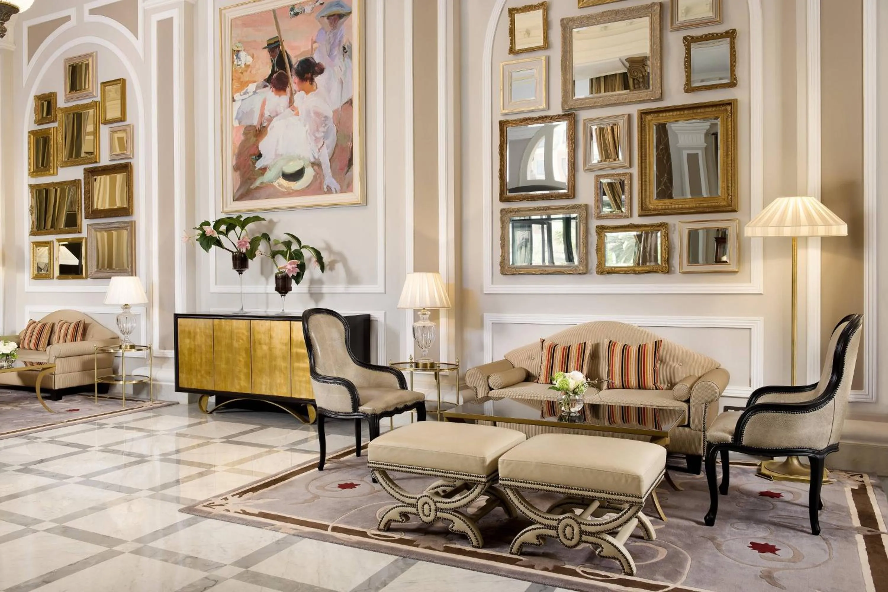 Lobby or reception in Hotel Maria Cristina, a Luxury Collection Hotel, San Sebastian