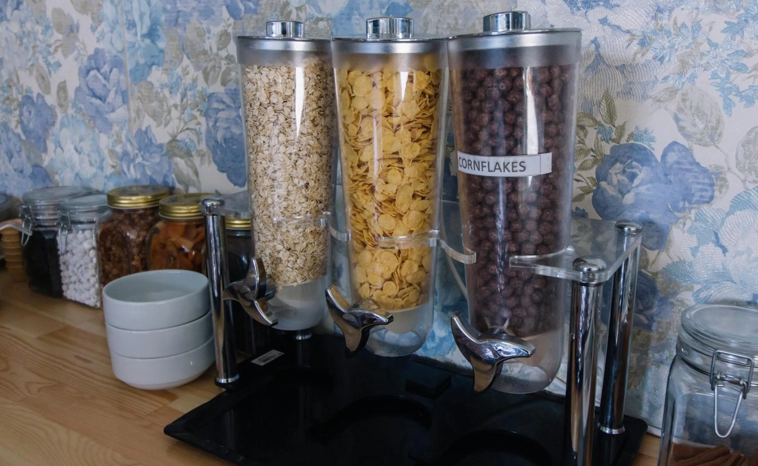 Buffet breakfast in Melrose Viewpoint Pansiyon