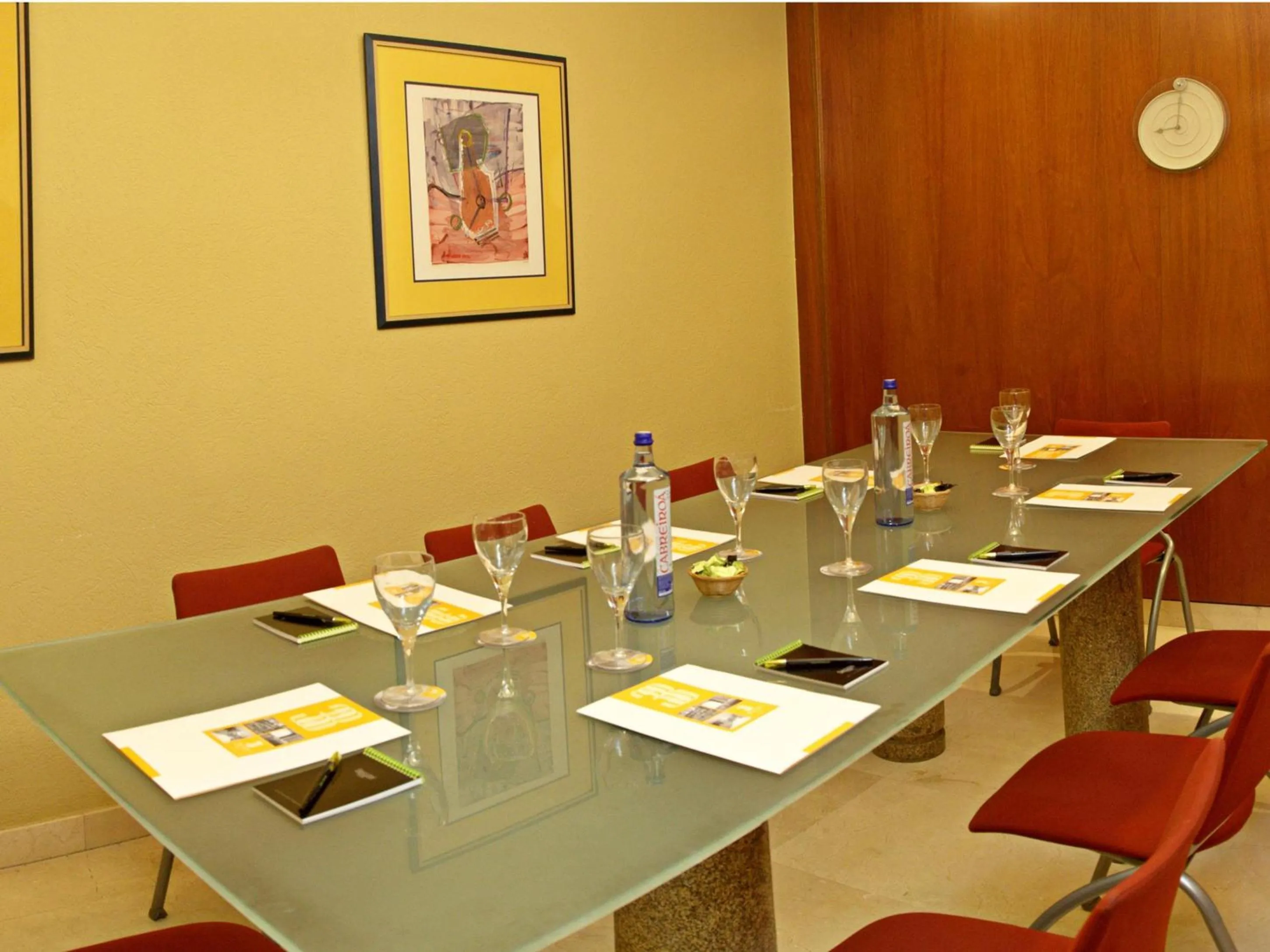 Meeting/conference room in Hotel Sercotel Tres Luces