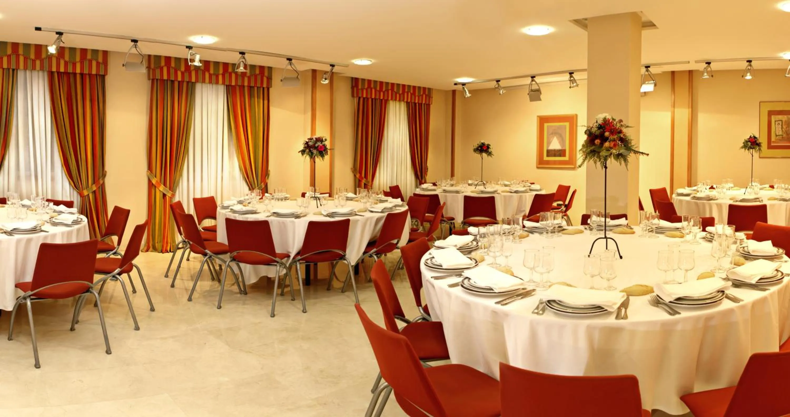 Banquet/Function facilities in Hotel Sercotel Tres Luces