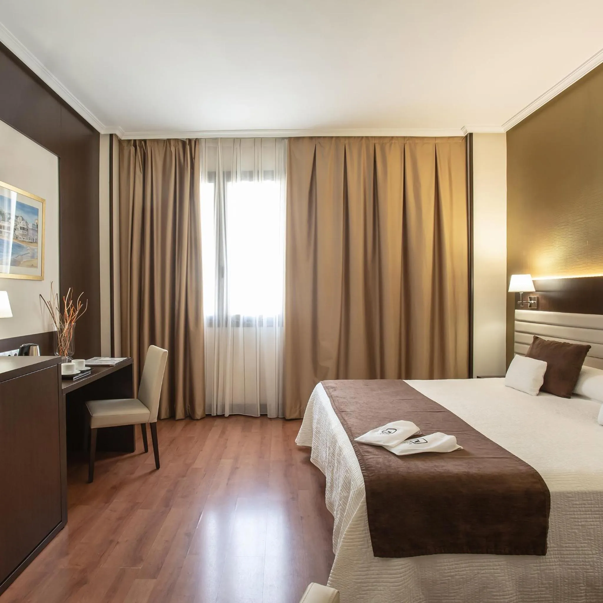 Bed in Hotel Monte Puertatierra