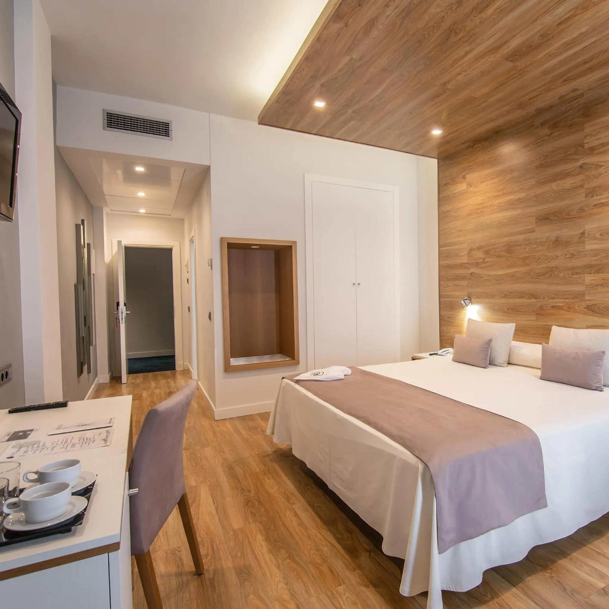 Bed in Hotel Monte Puertatierra