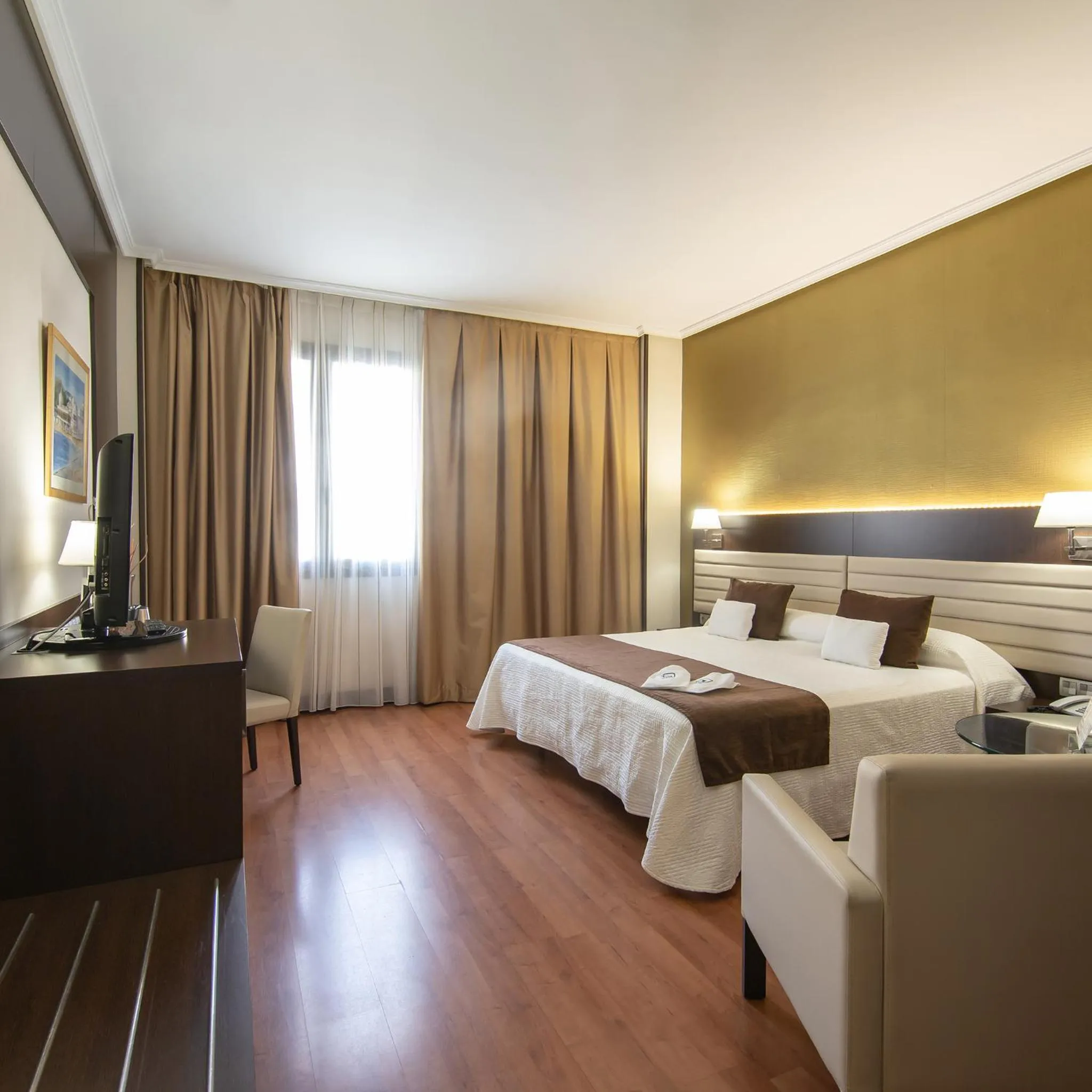 Bed in Hotel Monte Puertatierra