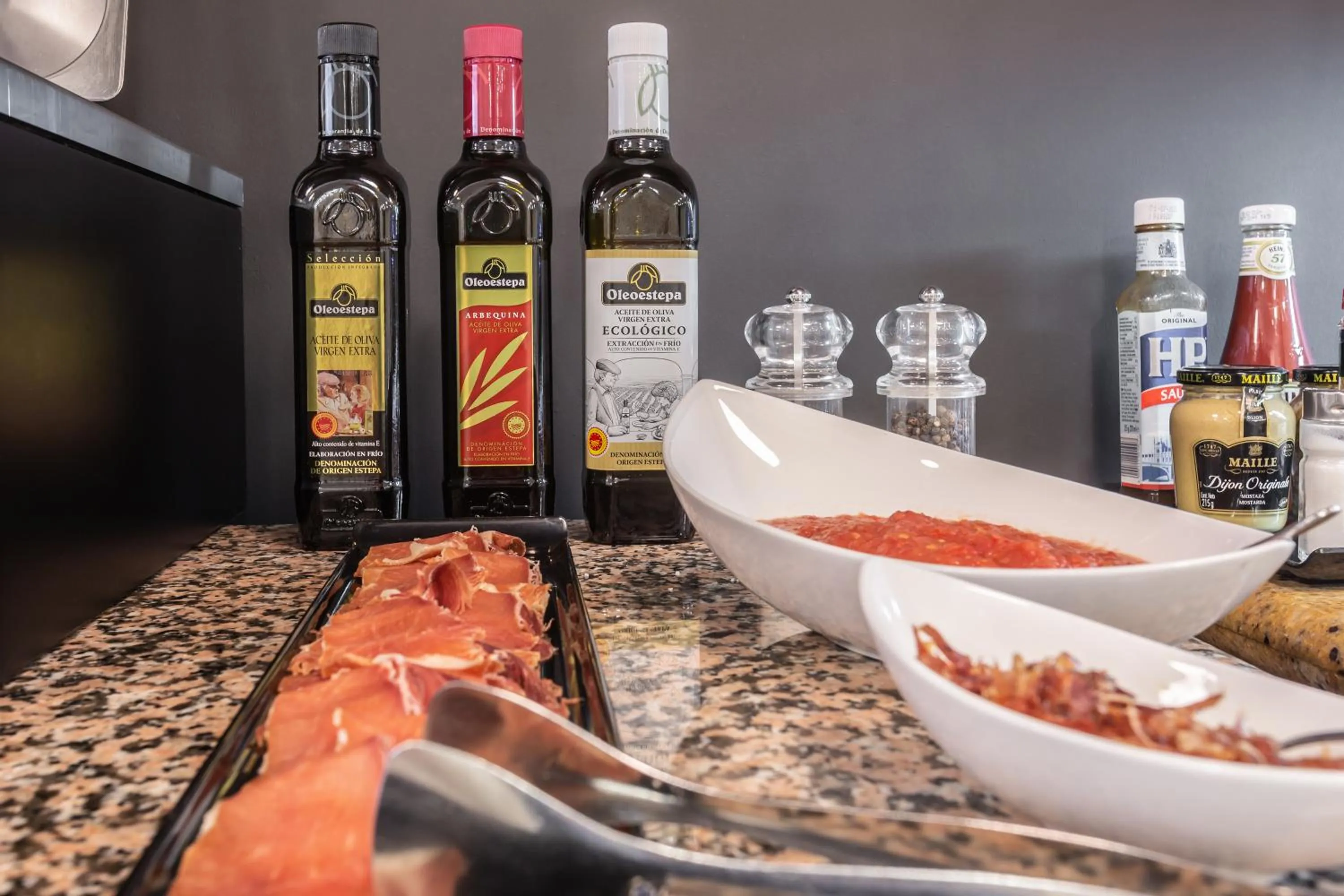 Breakfast in Monte Carmelo