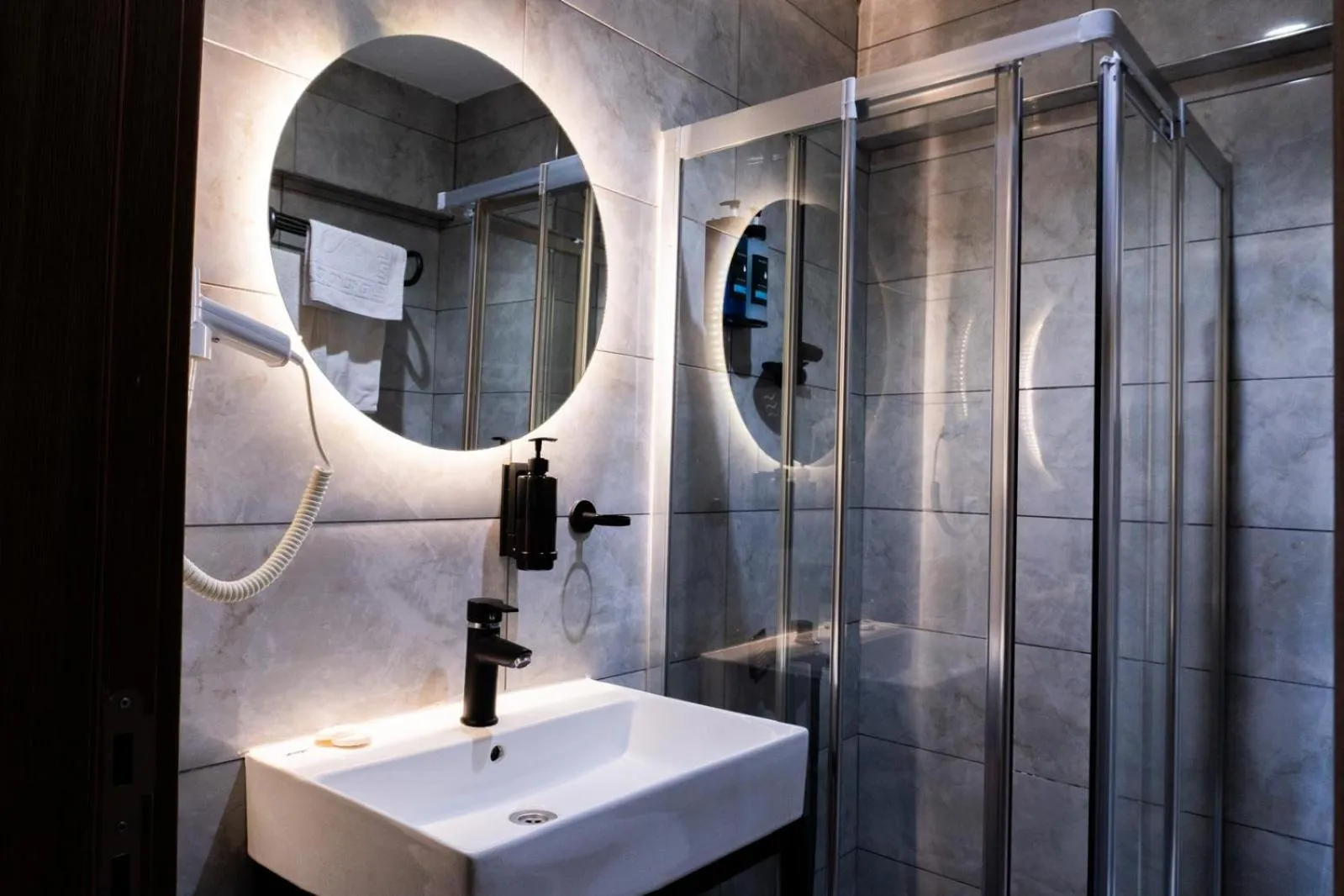 Bathroom in Kadirga Antik Hotel - Sultanahmet