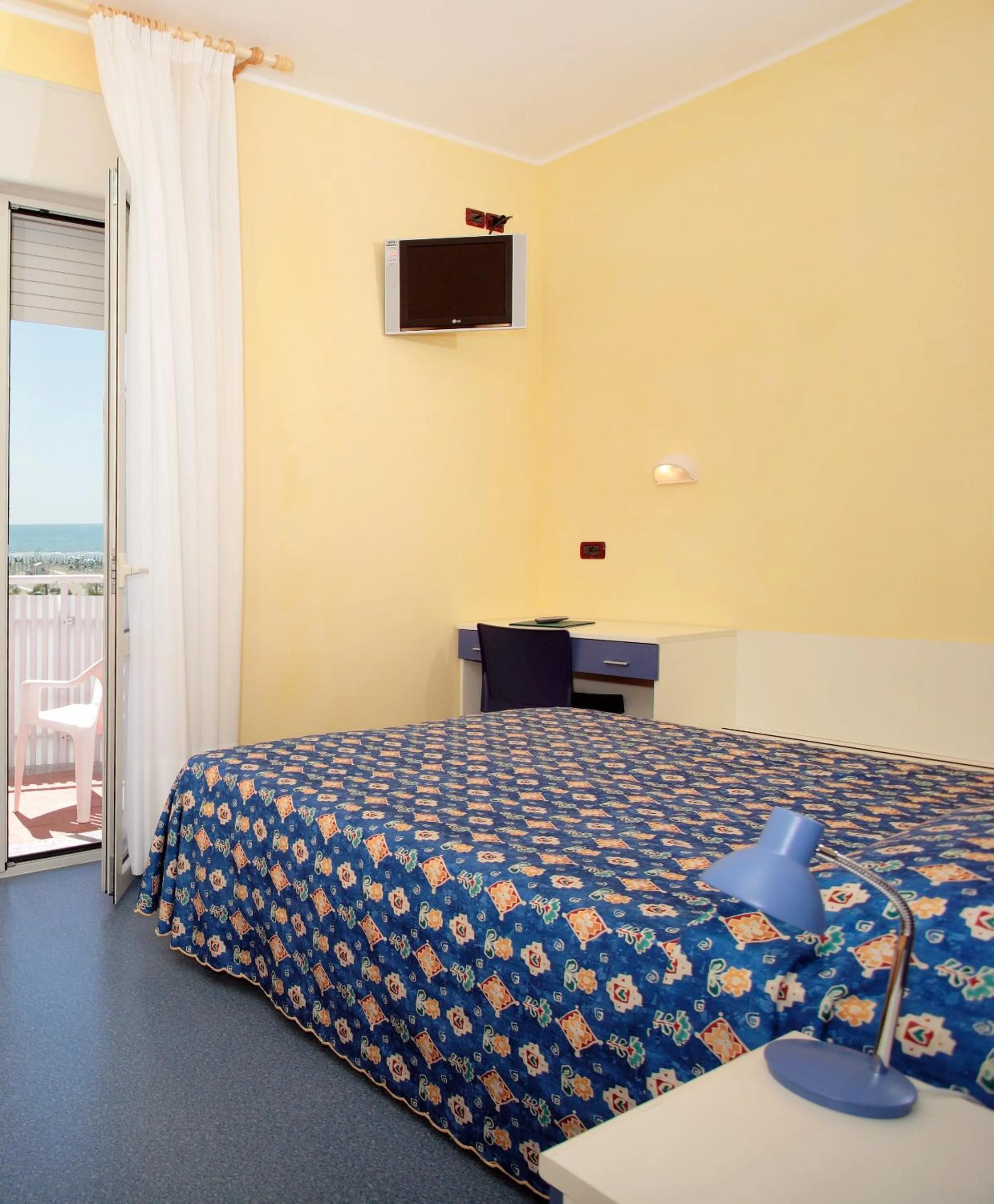 Bedroom, Bed in Hotel Villa Maria