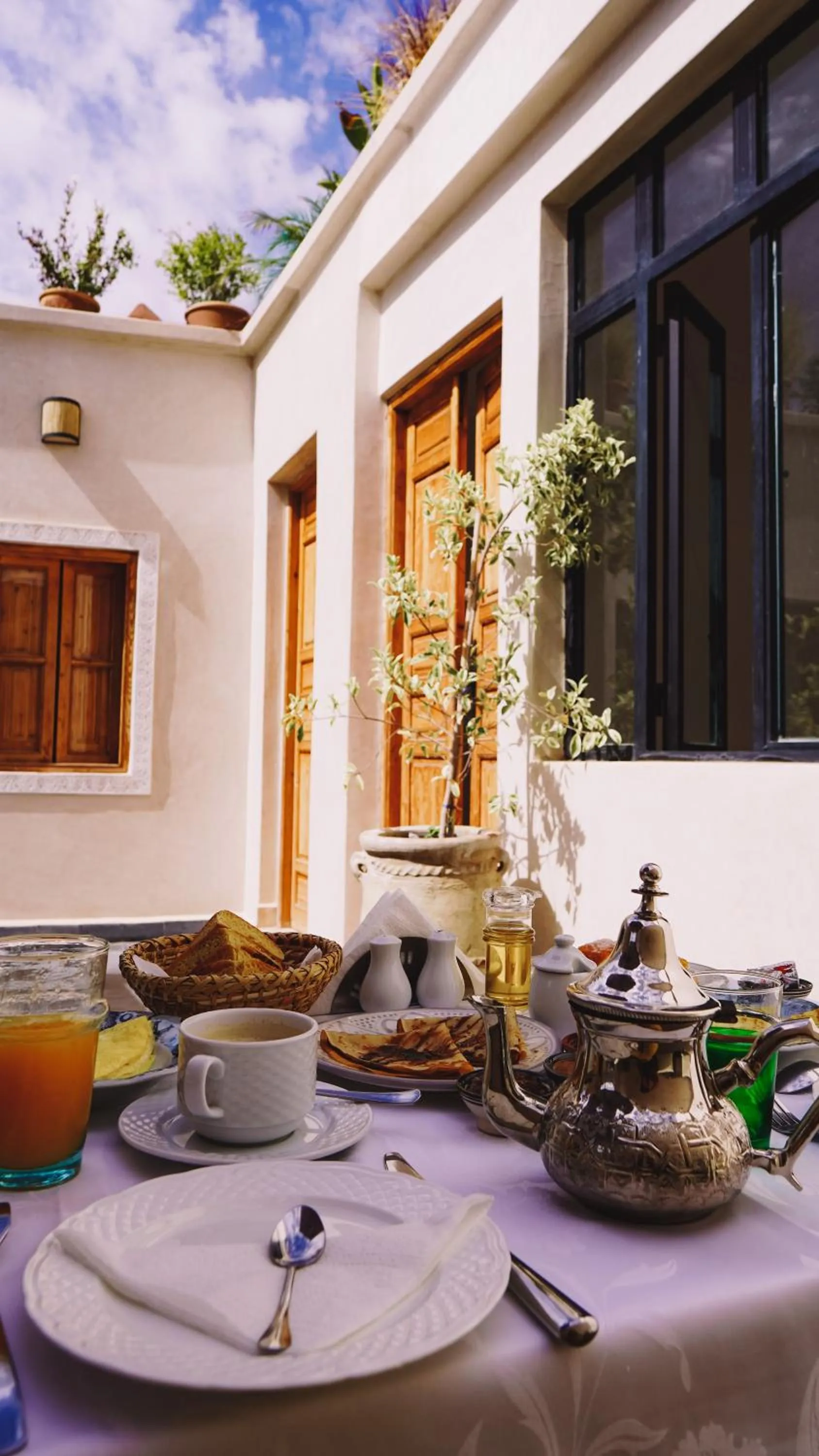 Breakfast in Ryad Selyen