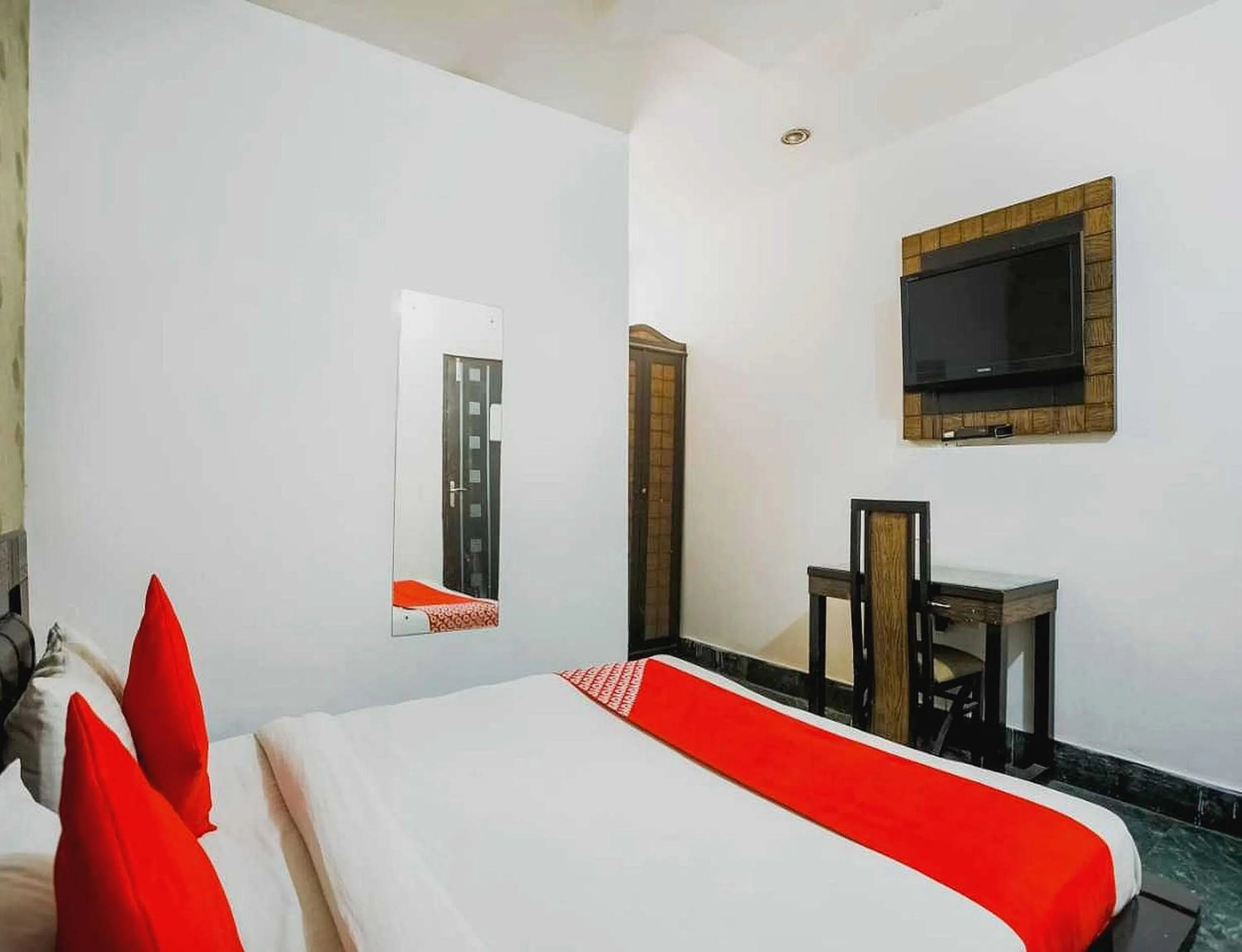 Bedroom, Bed in Hotel O Delite Hotel Near Leisure Valley Park