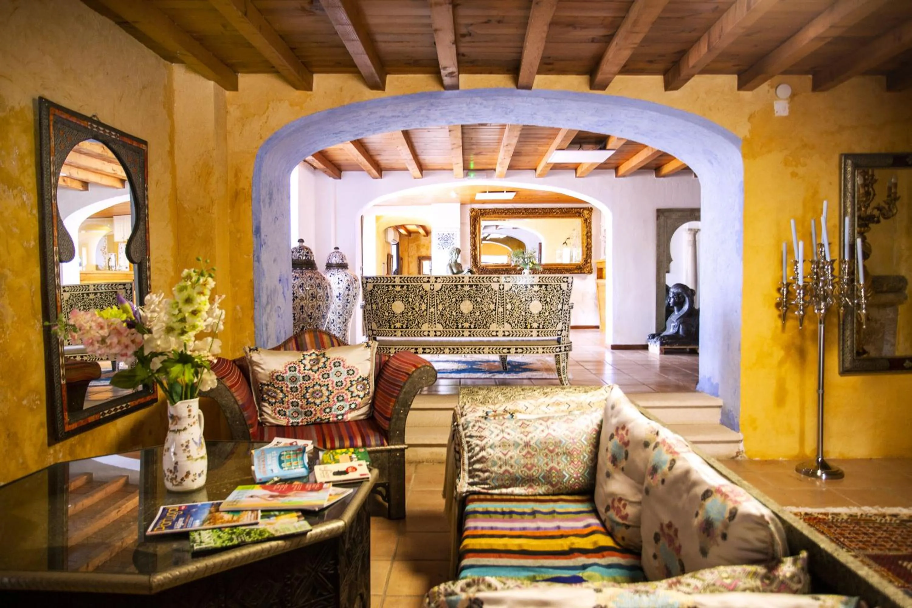 Lobby or reception in Hotel de Charme Capela das Artes