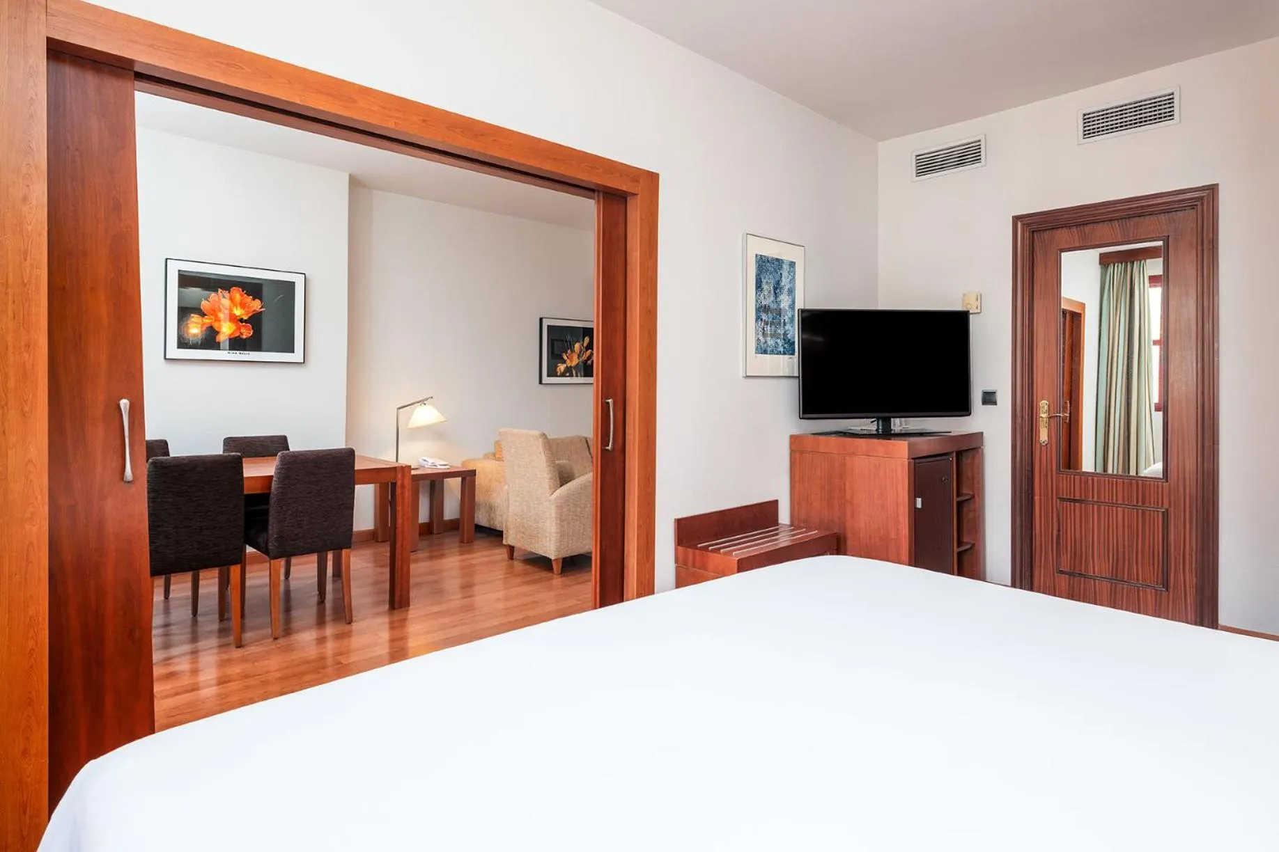 Bed in Senator Huelva