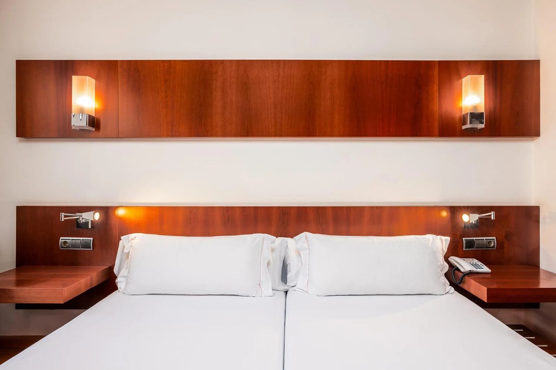 Bed in Senator Huelva