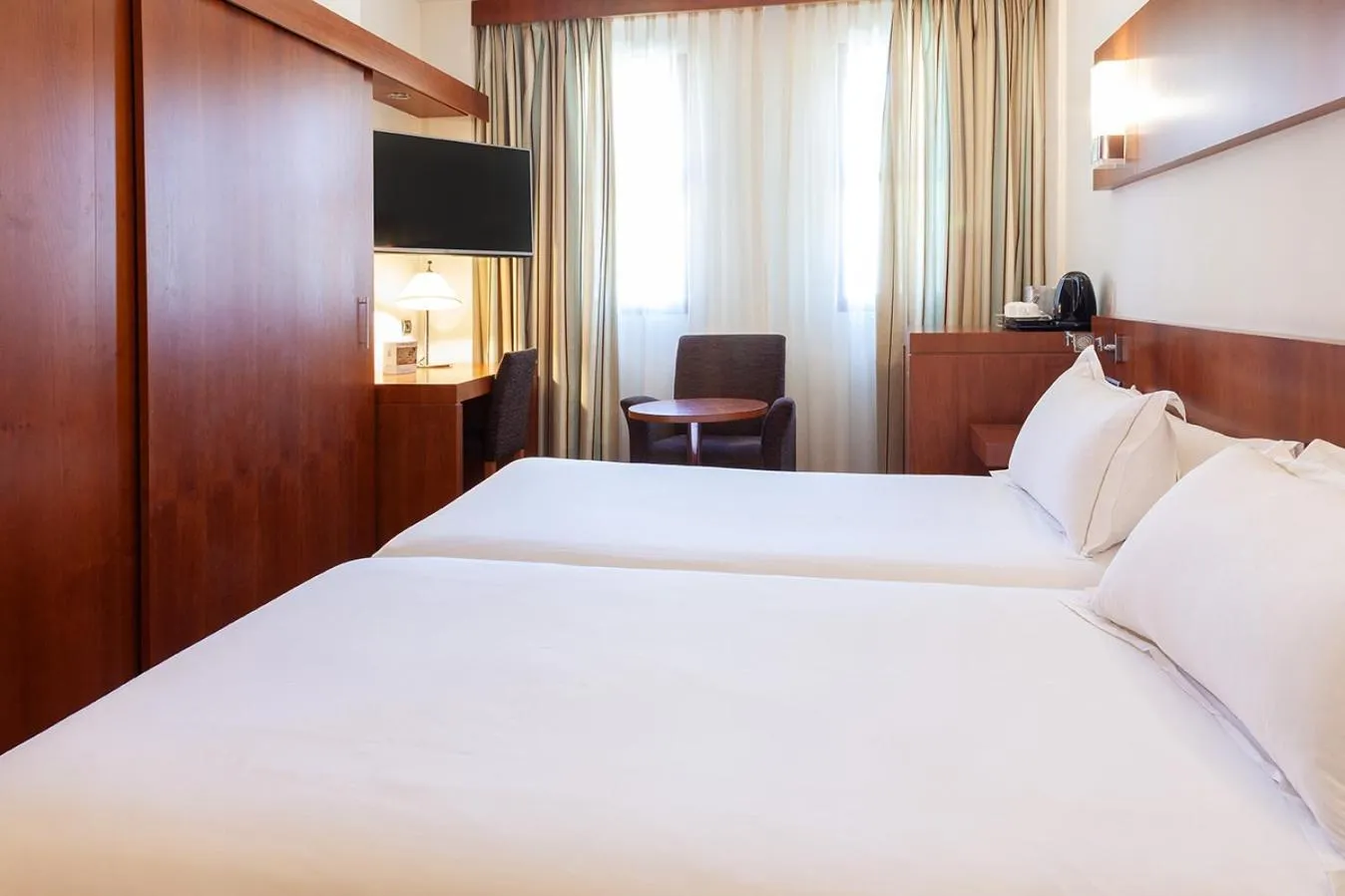 Bed in Senator Huelva