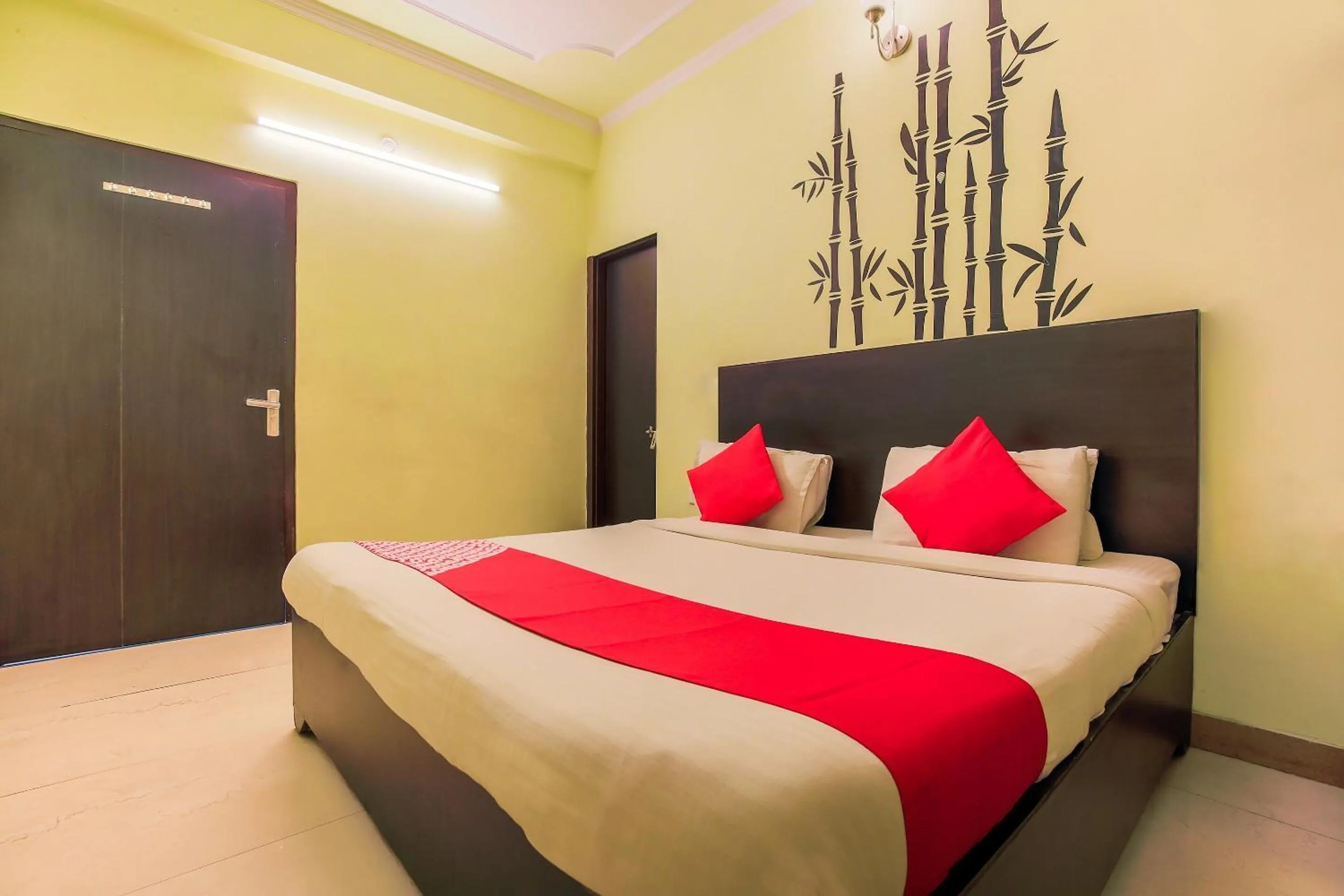 Hotel O Raghukul