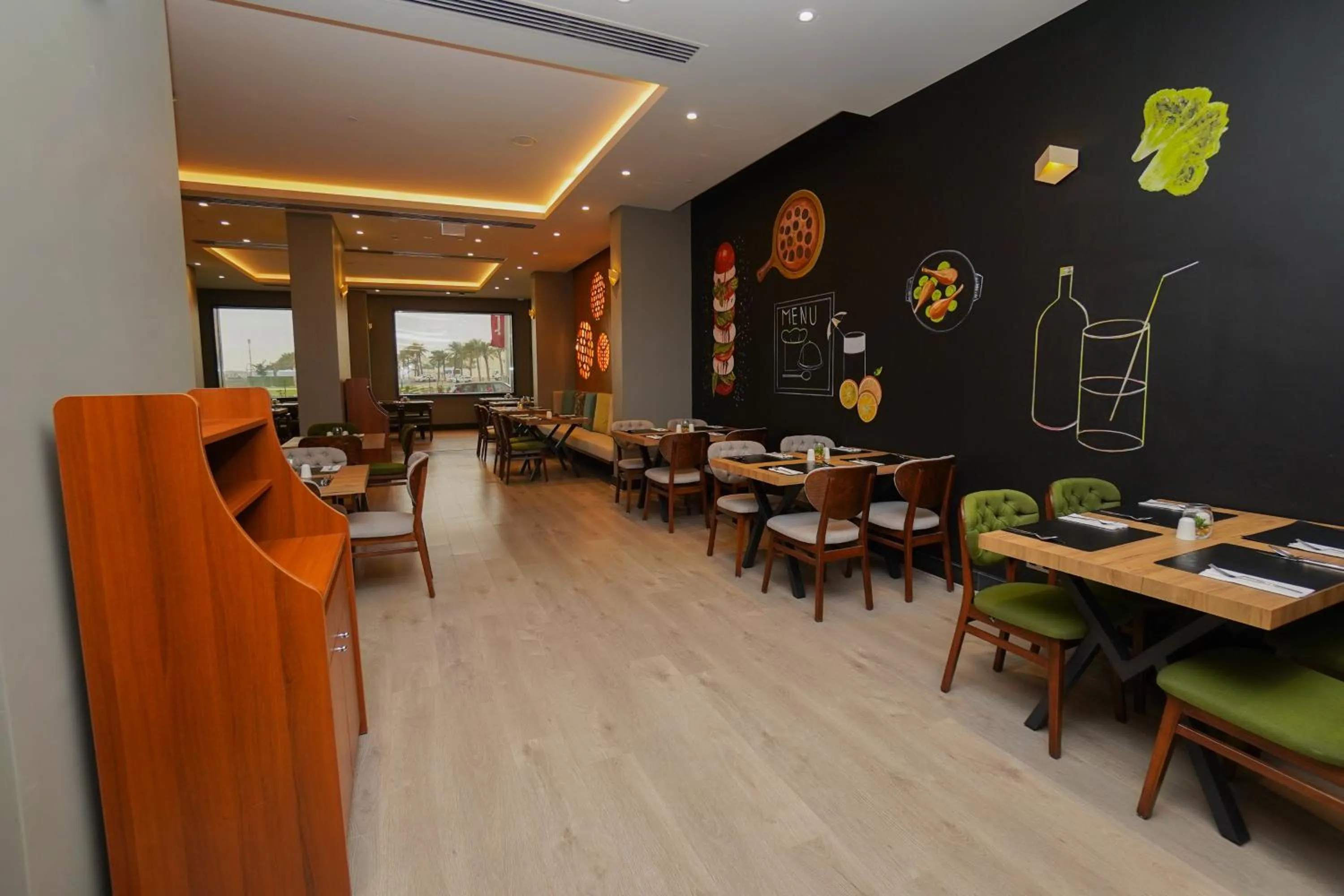 Restaurant/places to eat in The Grand Lux Hotel