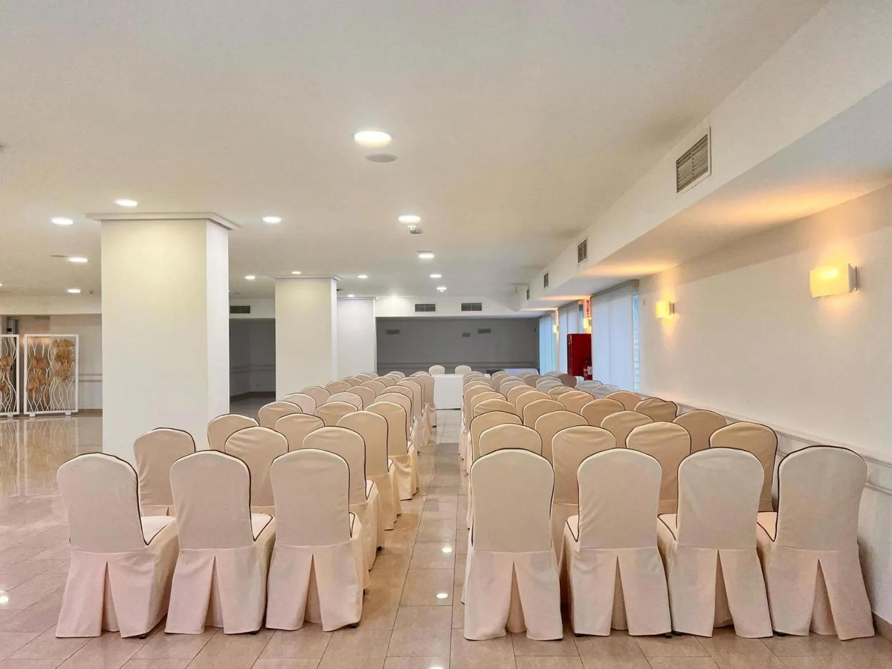 Meeting/conference room in Sercotel Maya Alicante