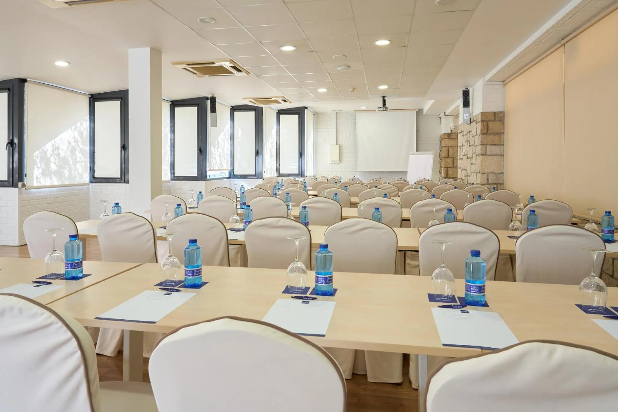 Meeting/conference room in Sercotel Maya Alicante
