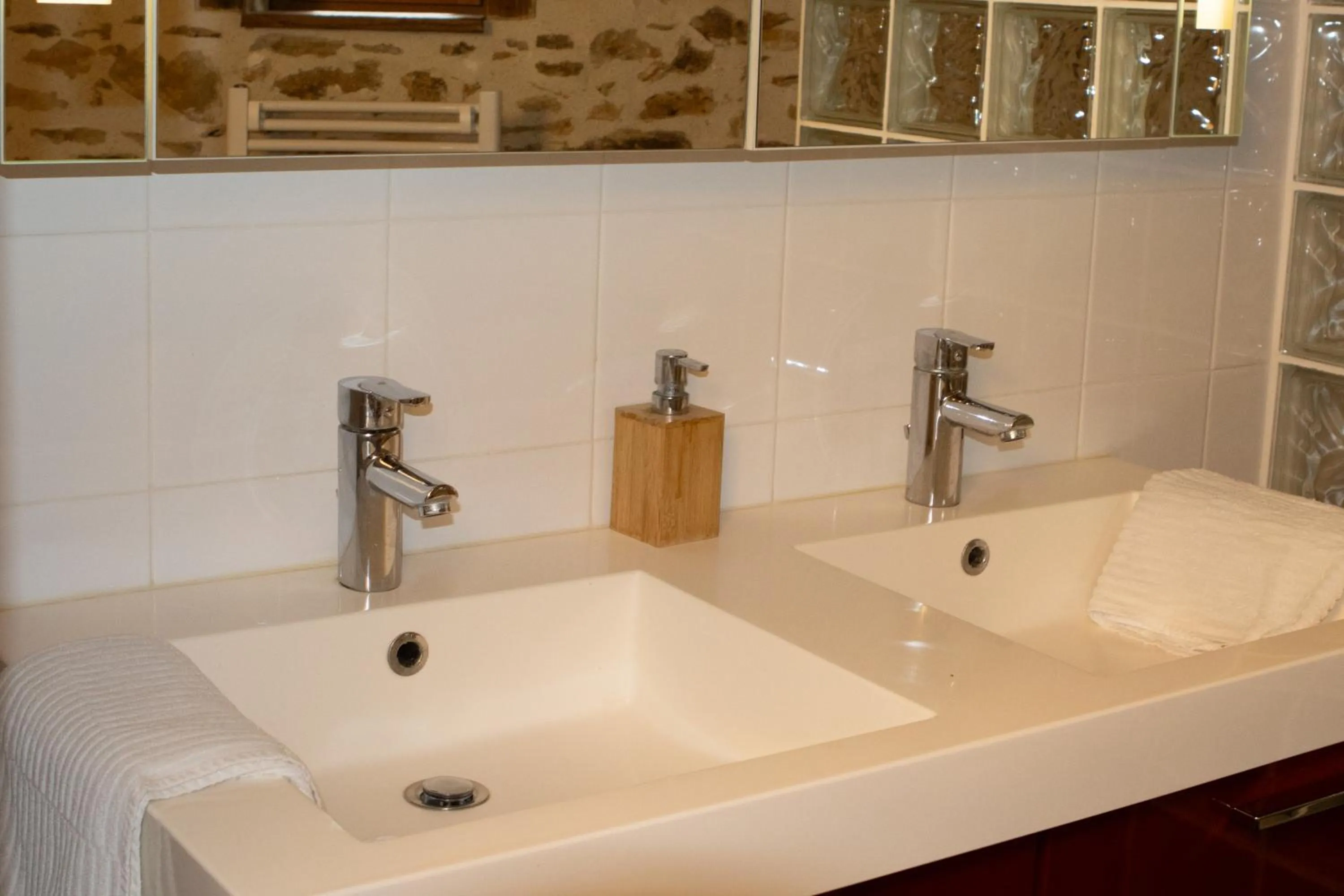 Domaine de Brise Bois - Chambres & Gîtes