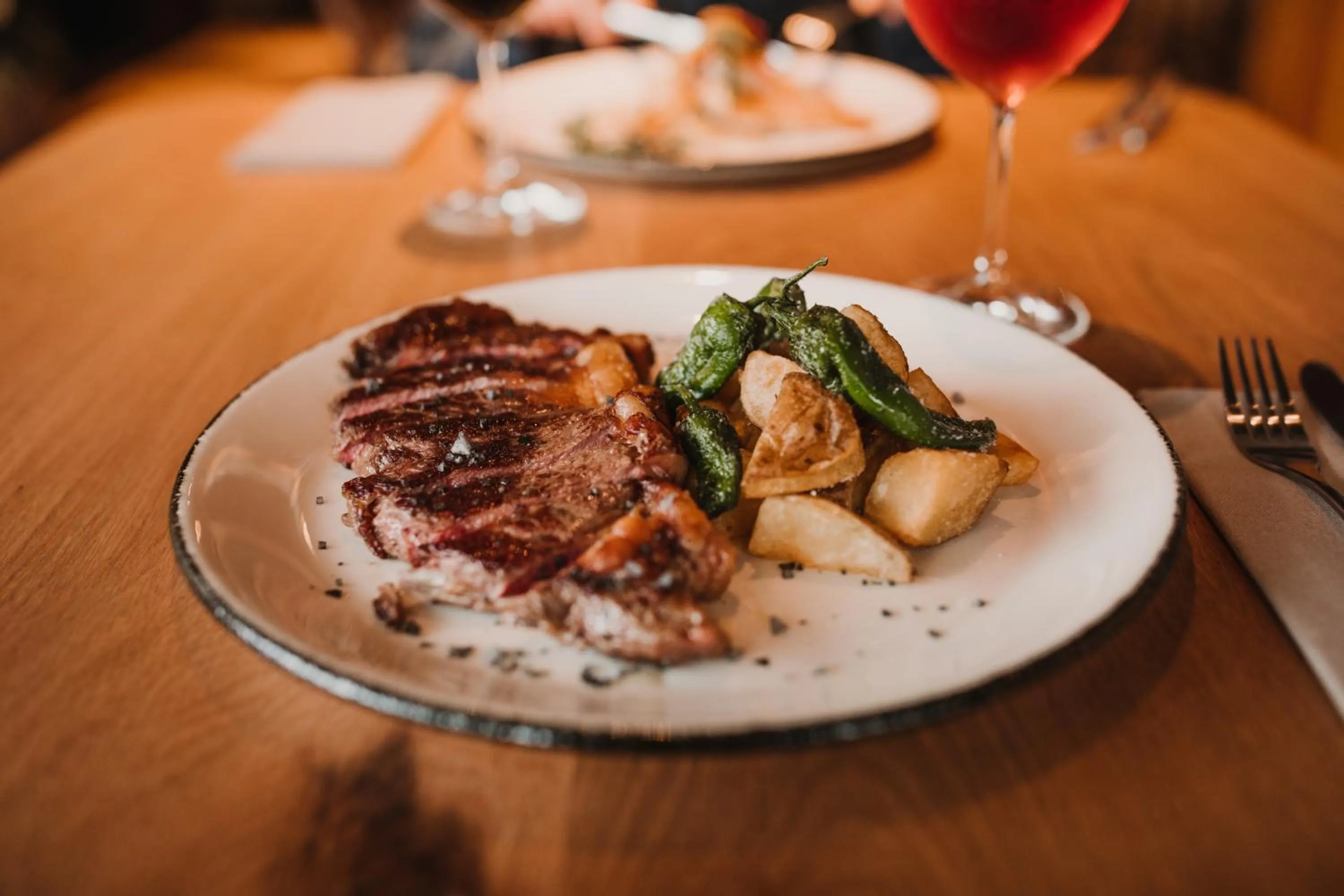 Restaurant/places to eat in Hotel Kramer