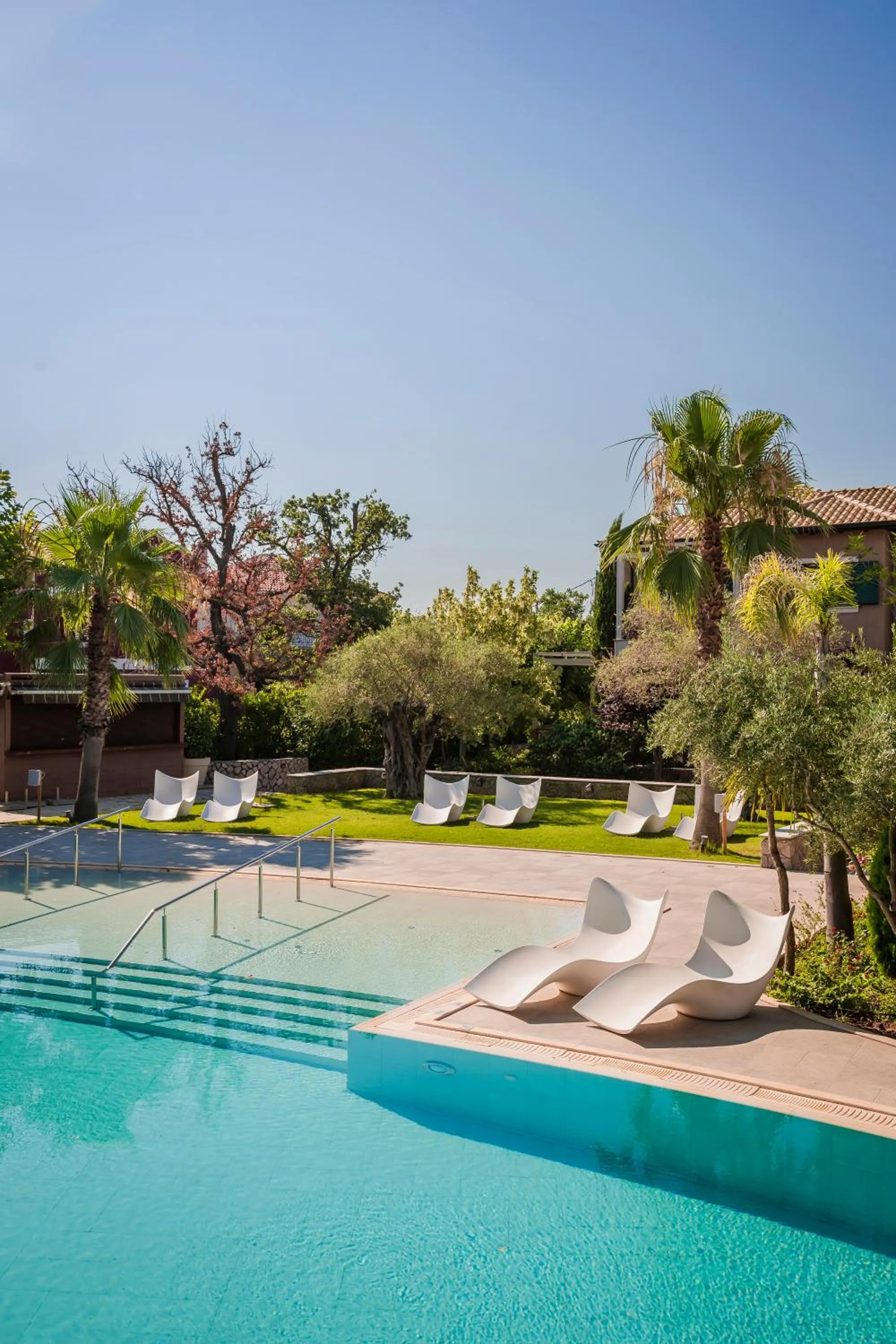Swimming pool in Daluz Boutique Hotel