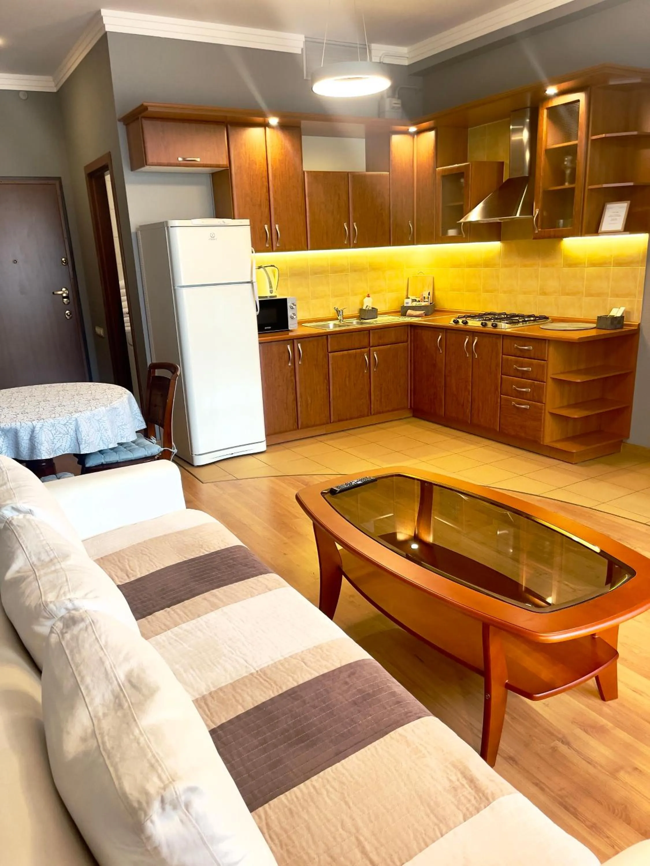 Day in Arcada Apartments