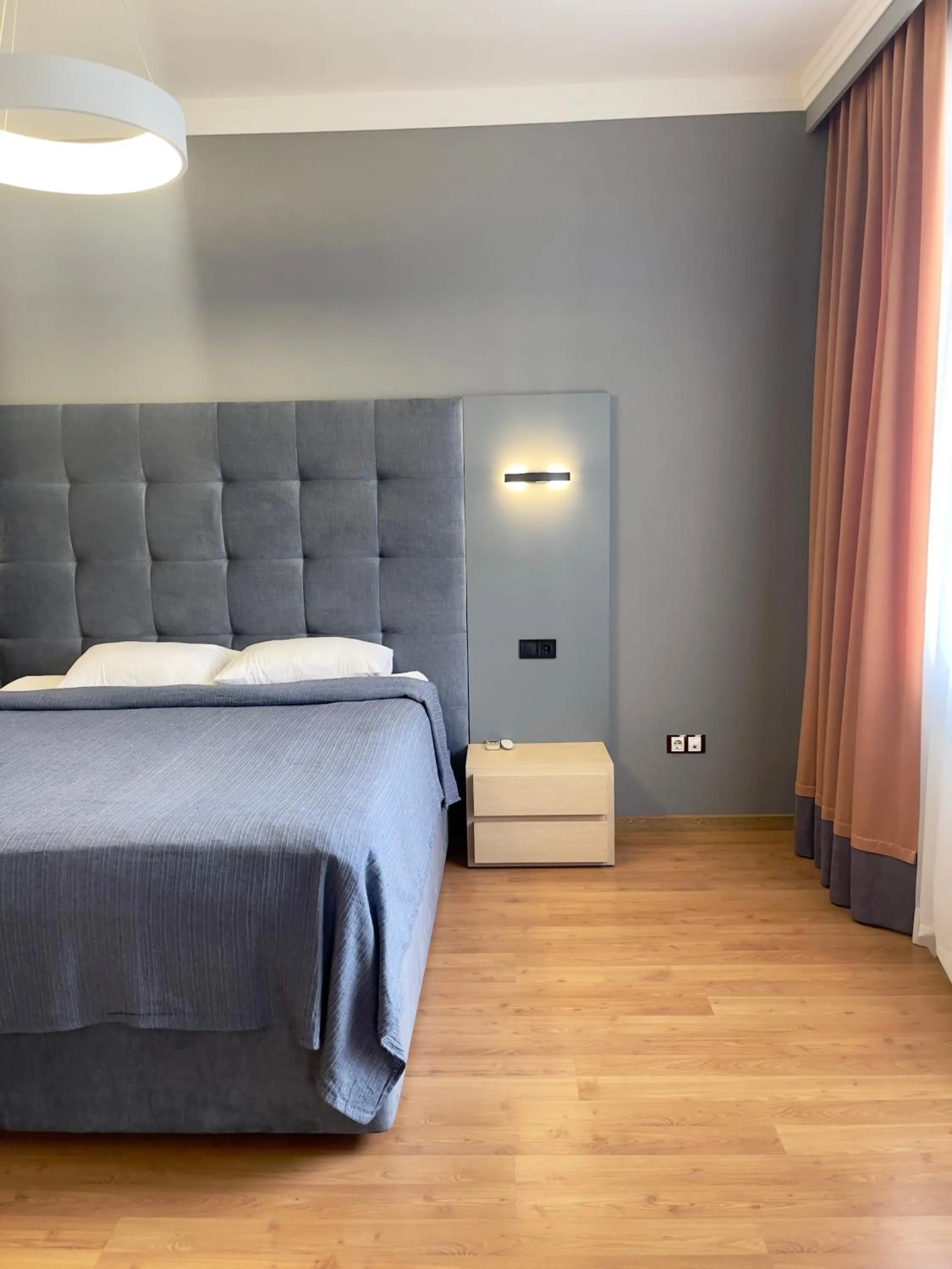 Bed in Arcada Apartments