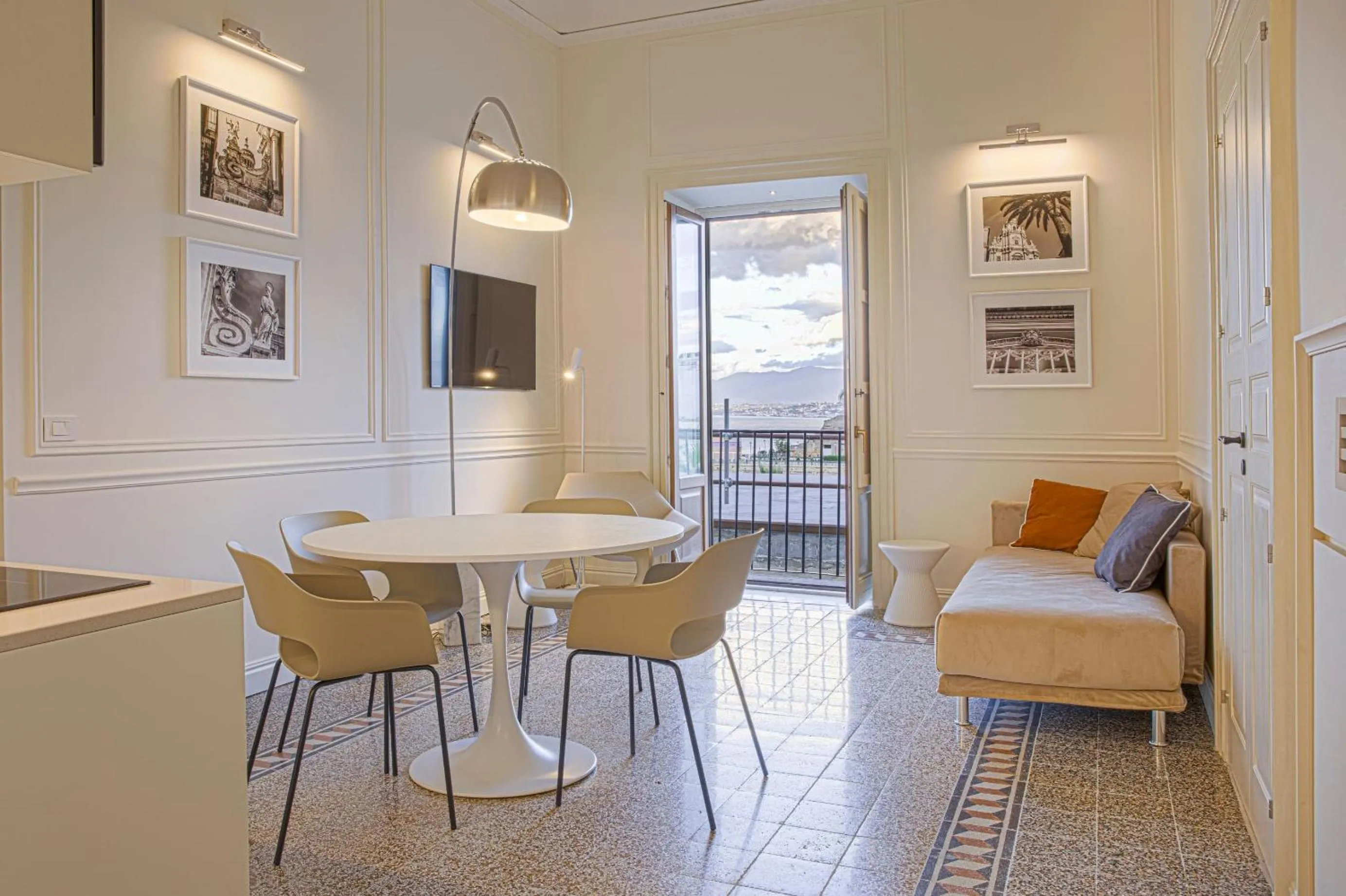 Living room in Costamante Suites & Spa