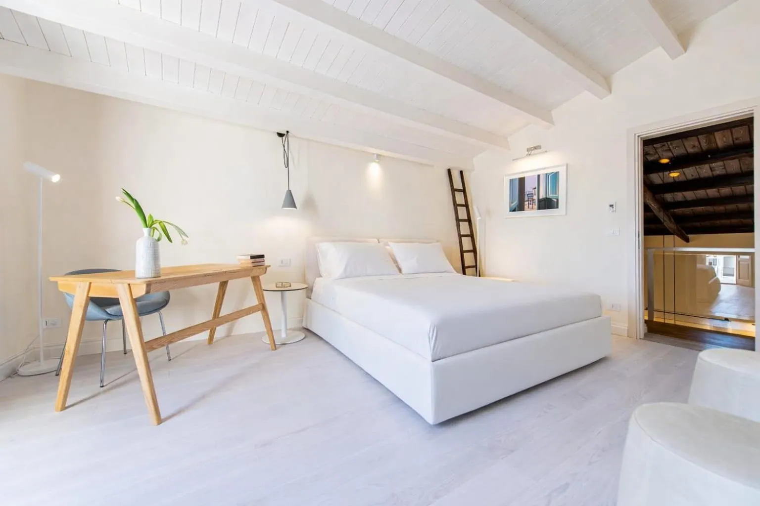 Bedroom, Bed in Costamante Suites & Spa