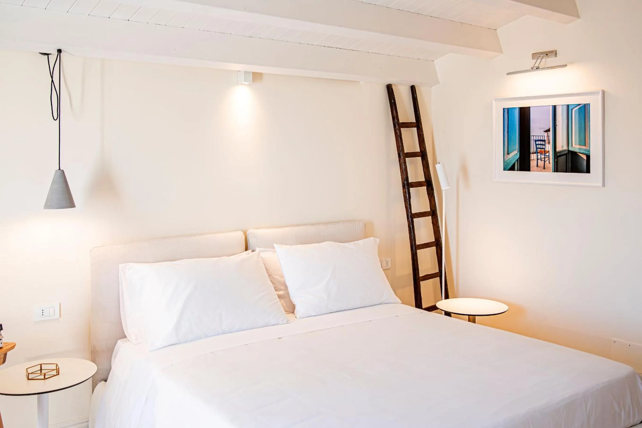 Bedroom, Bed in Costamante Suites & Spa